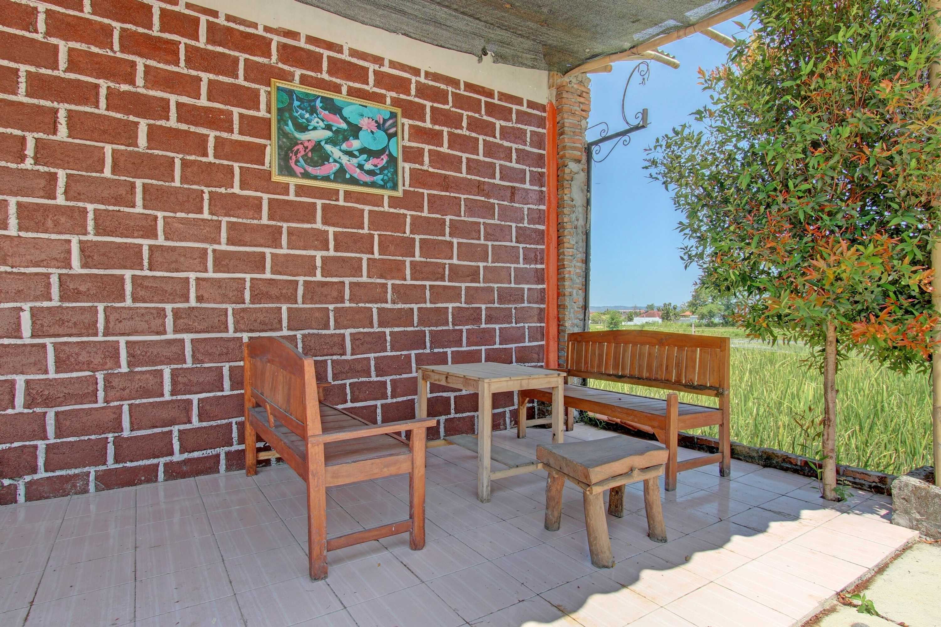 Gift card for Oyo Life 93010 Omah Bareng Syariah Sambisari