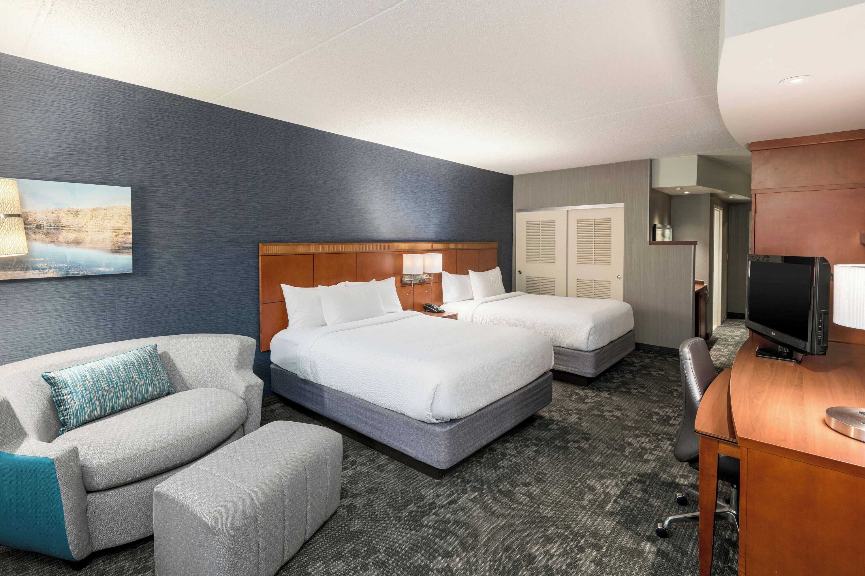 Gift card for Courtyard by Marriott Philadelphia Valley Forge/collegeville Gift card for Courtyard by Marriott Philadelphia Valley Forge/collegeville