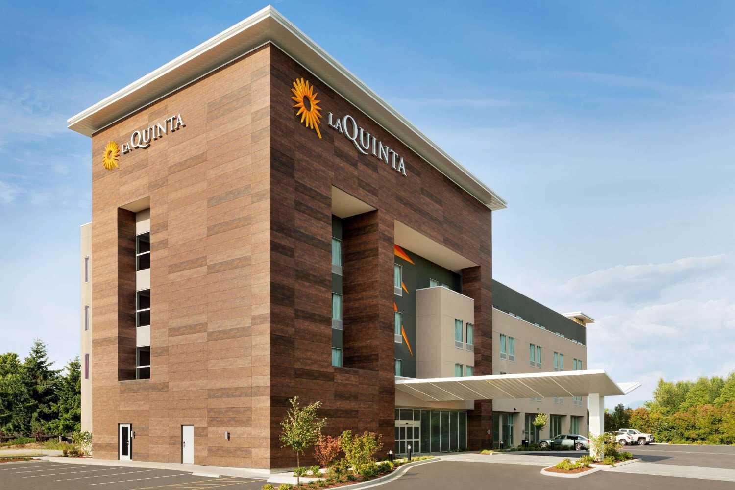 Gift card for La Quinta Inn & Suites by Wyndham Burlington Gift card for La Quinta Inn & Suites by Wyndham Burlington