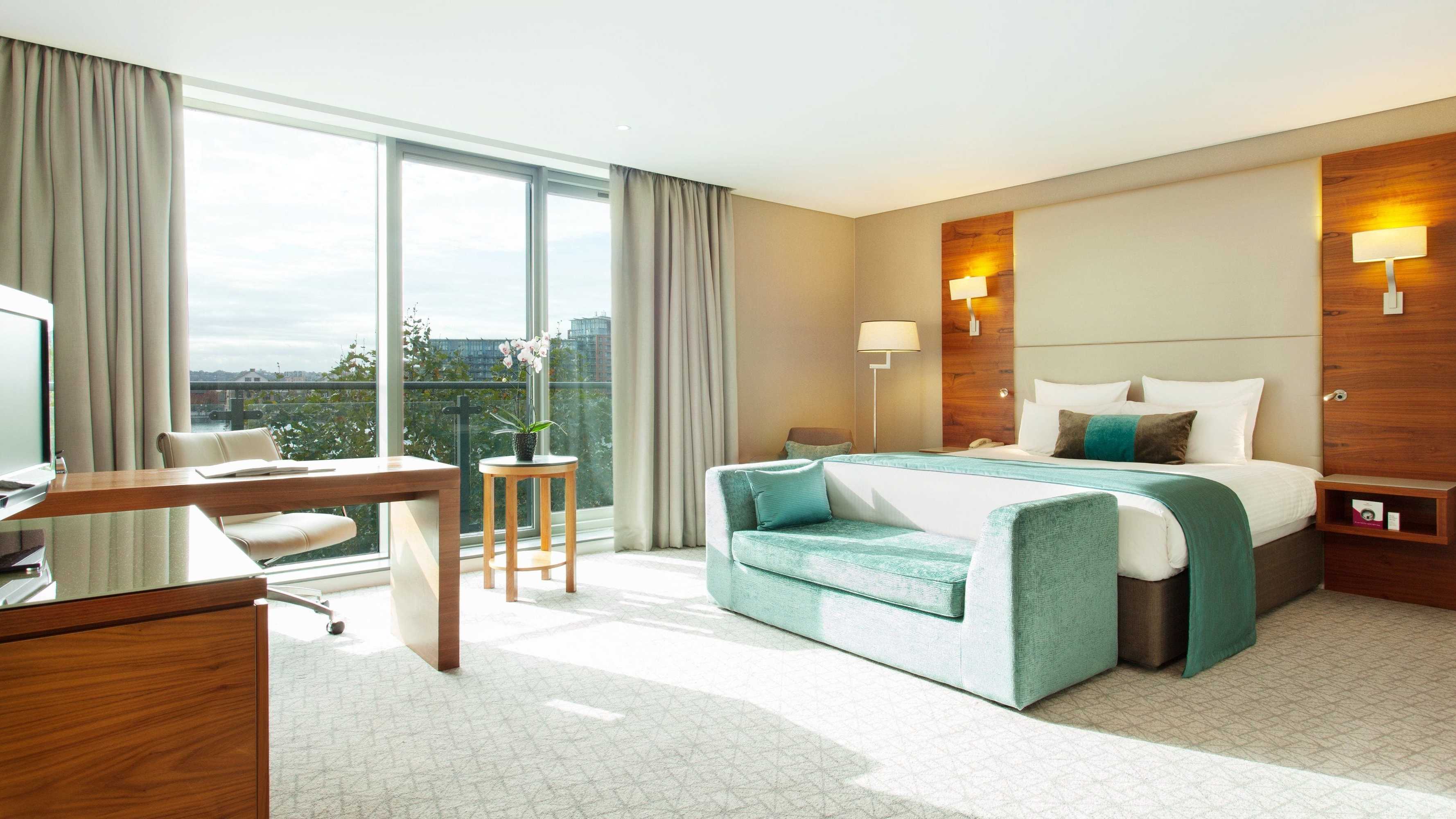 Gift card for Crowne Plaza London - Docklands by Ihg Gift card for Crowne Plaza London - Docklands by Ihg
