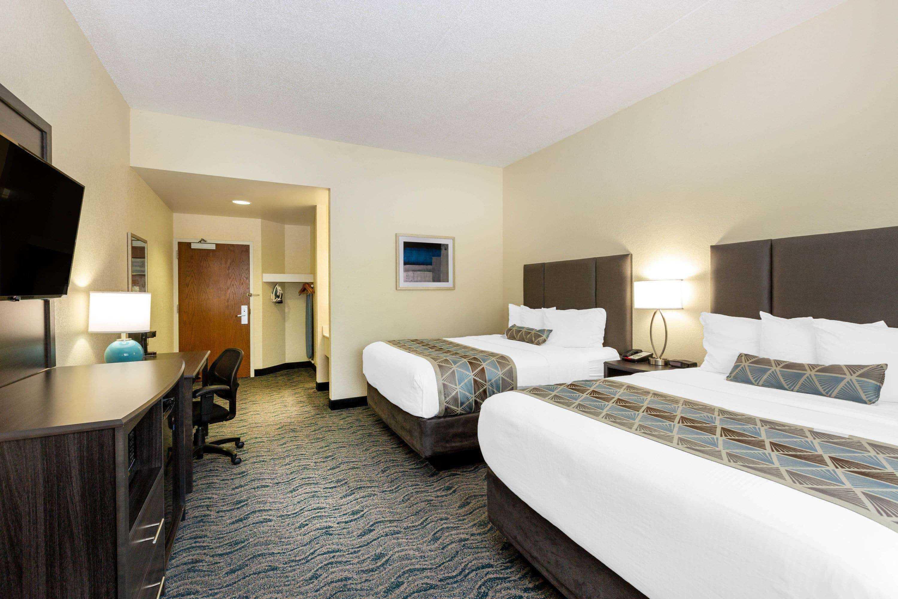 Gift card for Baymont by Wyndham Des Moines Airport Gift card for Baymont by Wyndham Des Moines Airport