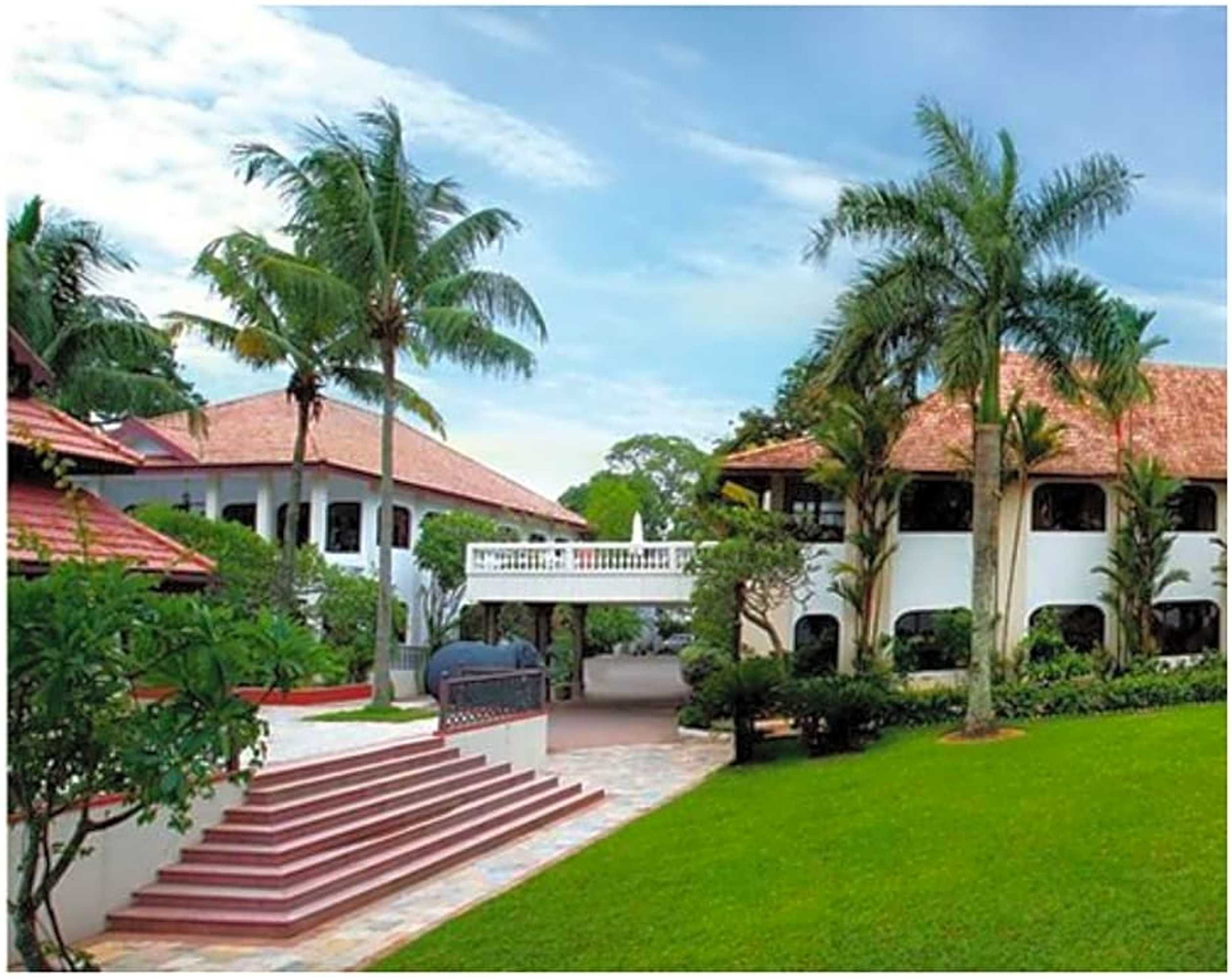 Gift card for Taj Malabar Resort & Spa, Cochin Gift card for Taj Malabar Resort & Spa, Cochin