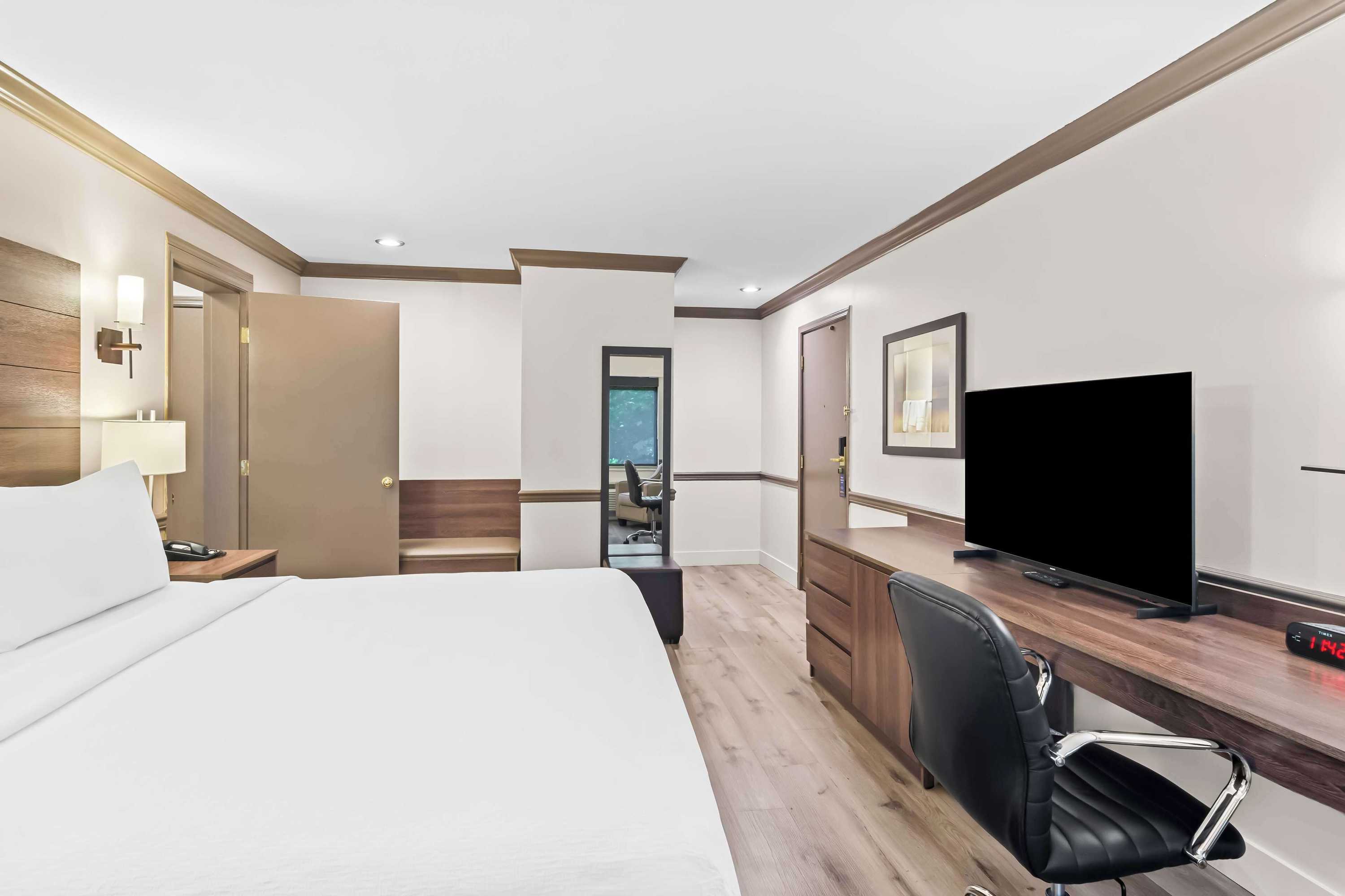 Gift card for Best Western Maple Ridge Hotel Gift card for Best Western Maple Ridge Hotel