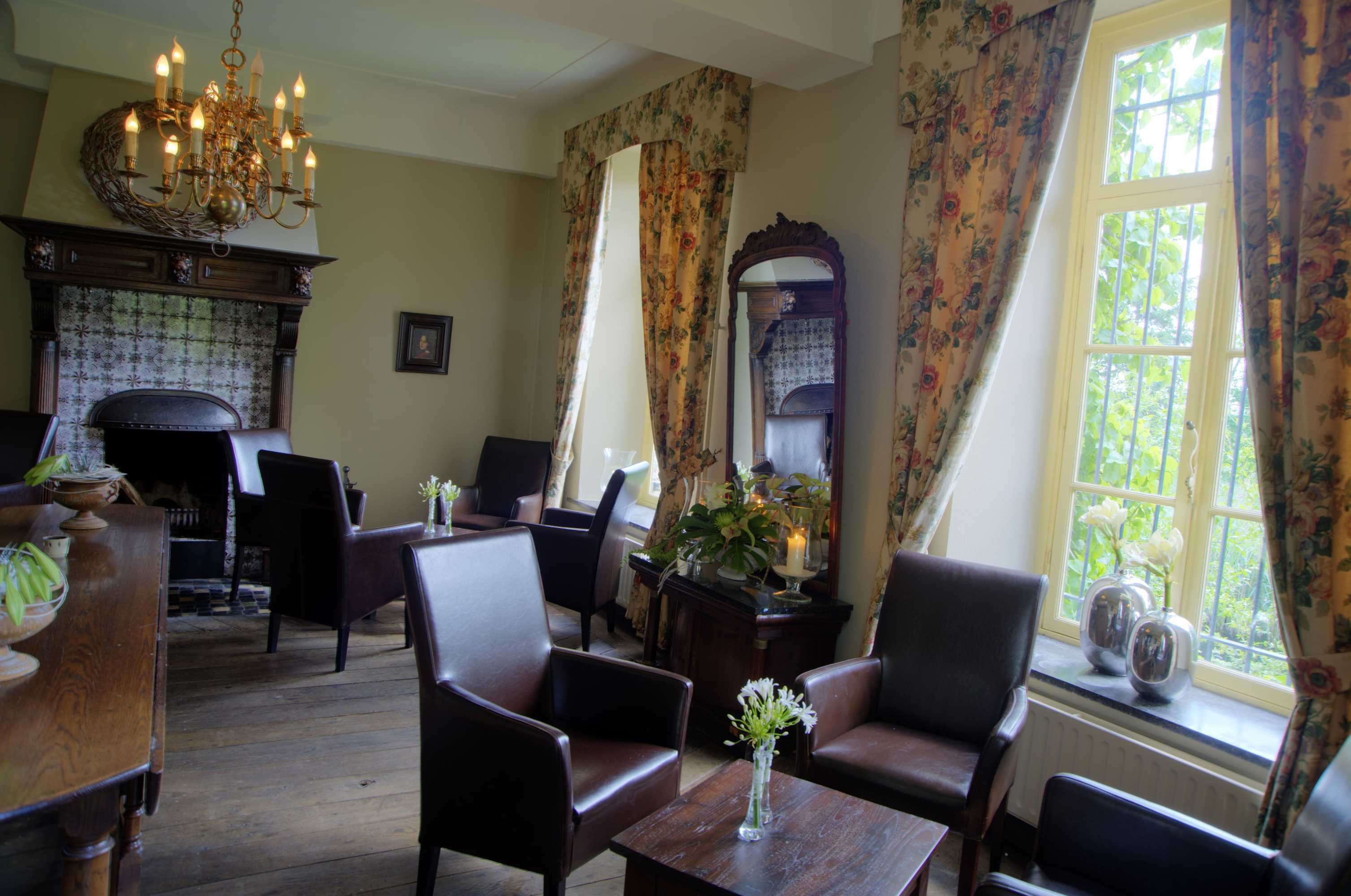 Gift card for Romantik Hotel Kasteel Daelenbroeck Gift card for Romantik Hotel Kasteel Daelenbroeck