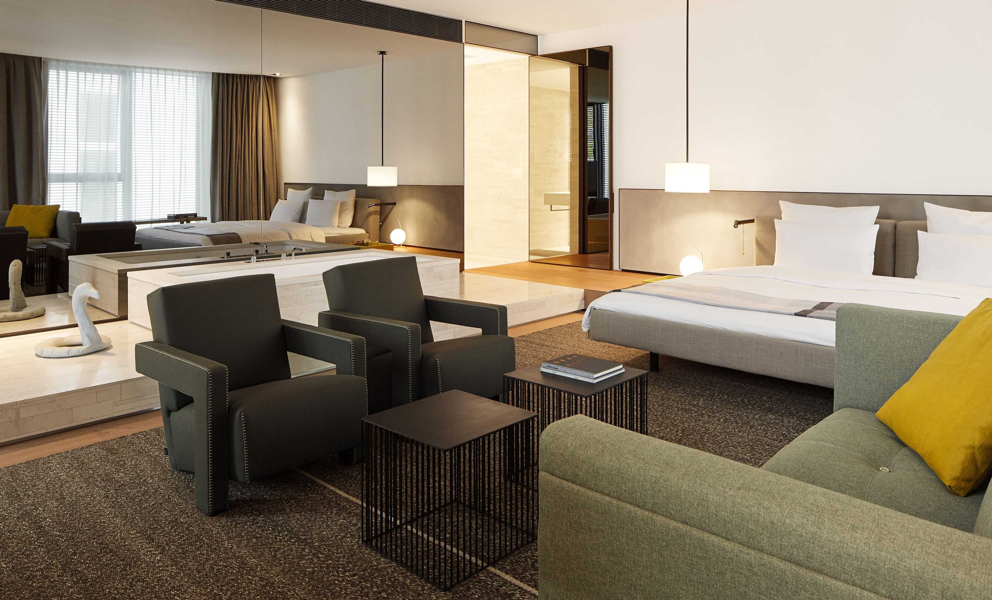 Gift card for Roomers Baden-Baden, Autograph Collection
