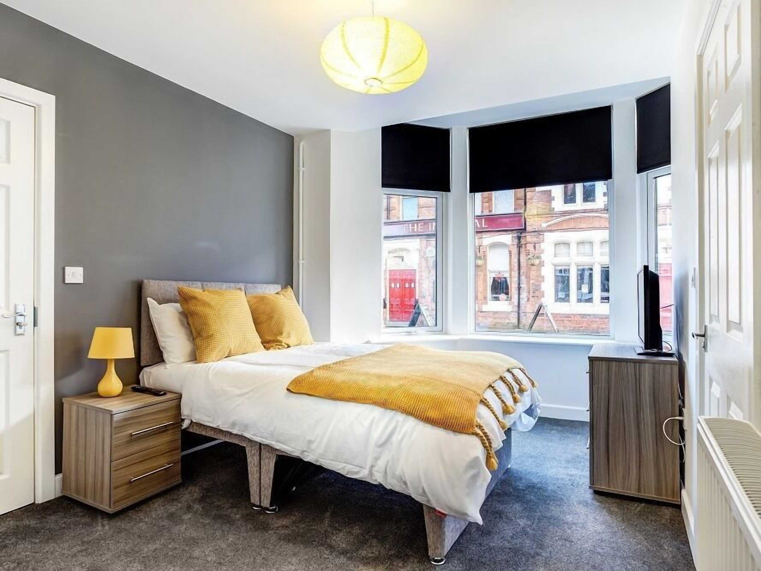 Gift card for Townhouse Plus @ 166 Edleston Road Crewe Gift card for Townhouse Plus @ 166 Edleston Road Crewe