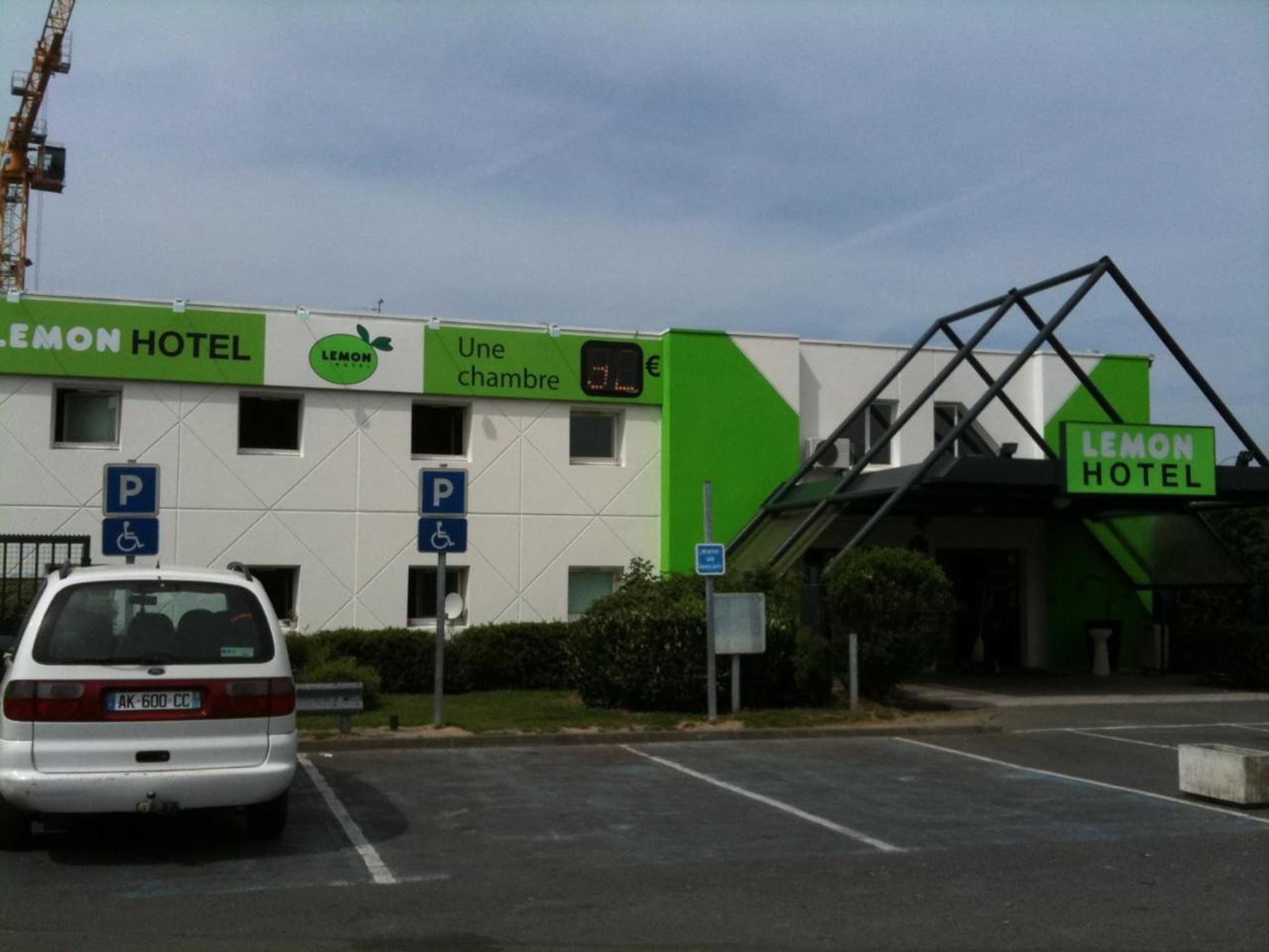 Gift card for Lemon Hotel Tourcoing Lille Gift card for Lemon Hotel Tourcoing Lille