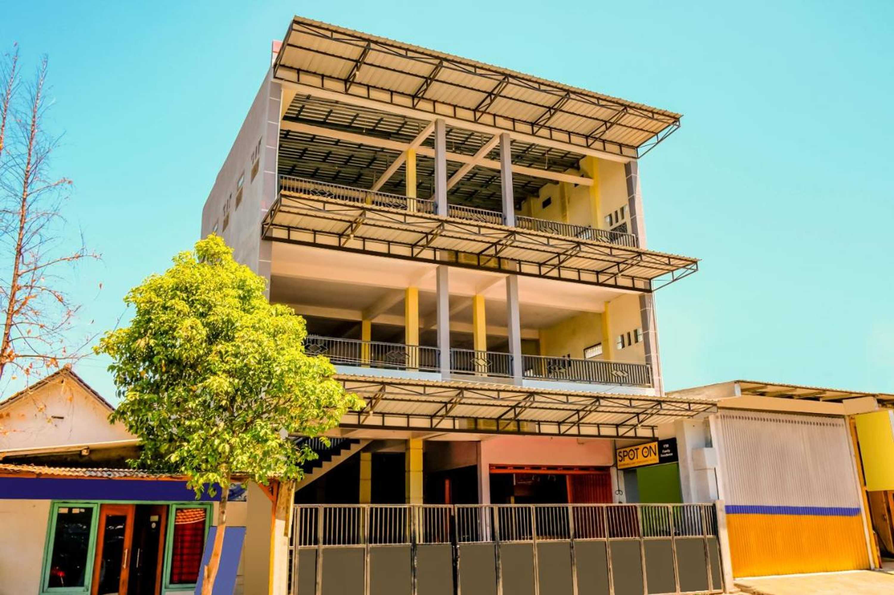 Gift card for Super Oyo 1759 Family Residence