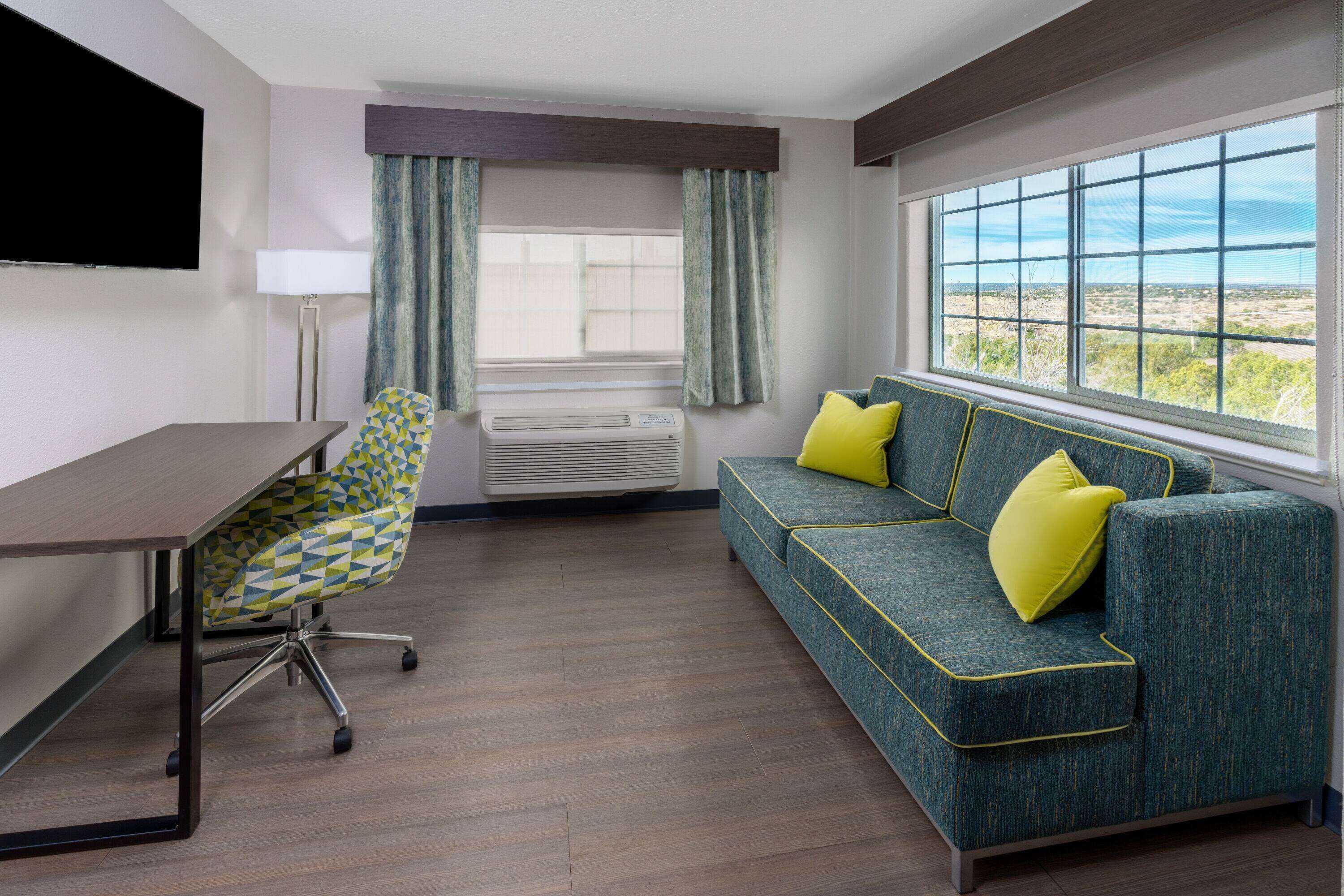 Gift card for La Quinta Inn & Suites by Wyndham Santa Rosa Gift card for La Quinta Inn & Suites by Wyndham Santa Rosa