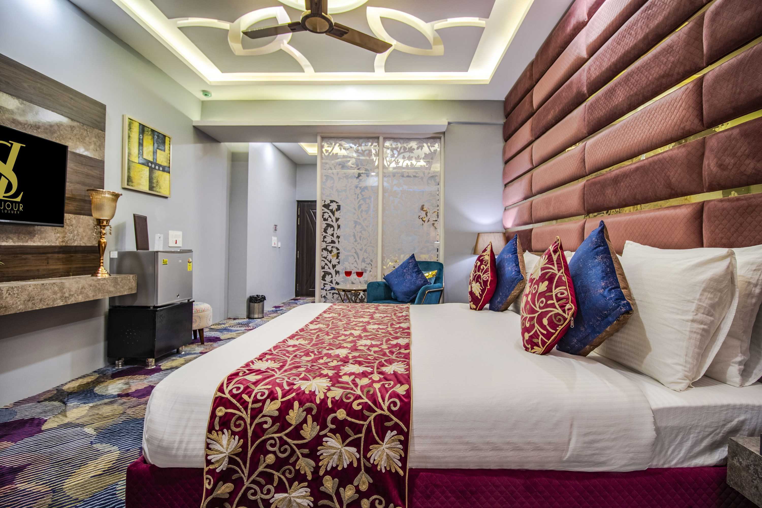 Gift card for Hotel Sejour Luxury Srinagar Gift card for Hotel Sejour Luxury Srinagar