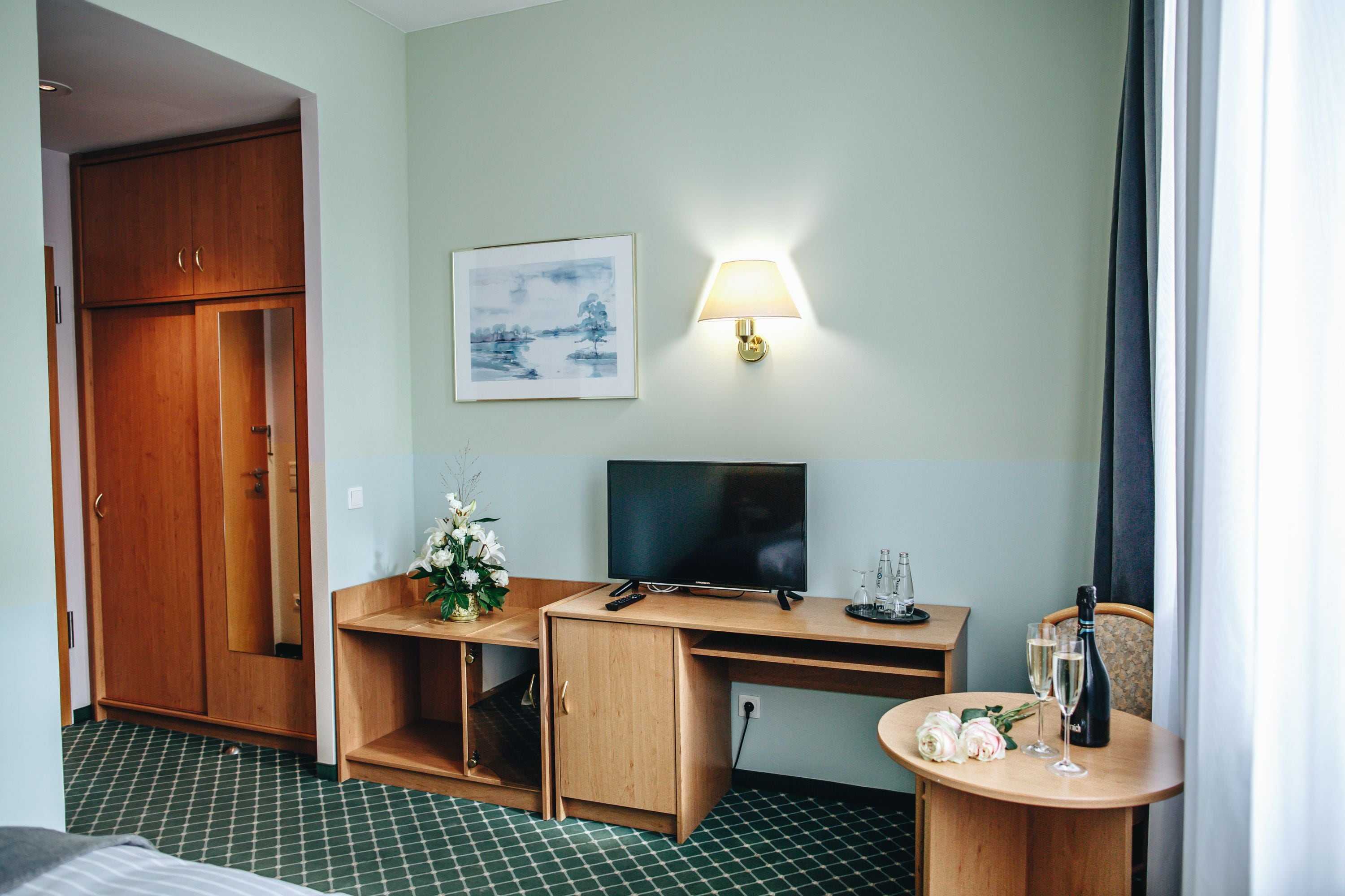 Gift card for Hotel Helle Mitte Berlin Gift card for Hotel Helle Mitte Berlin