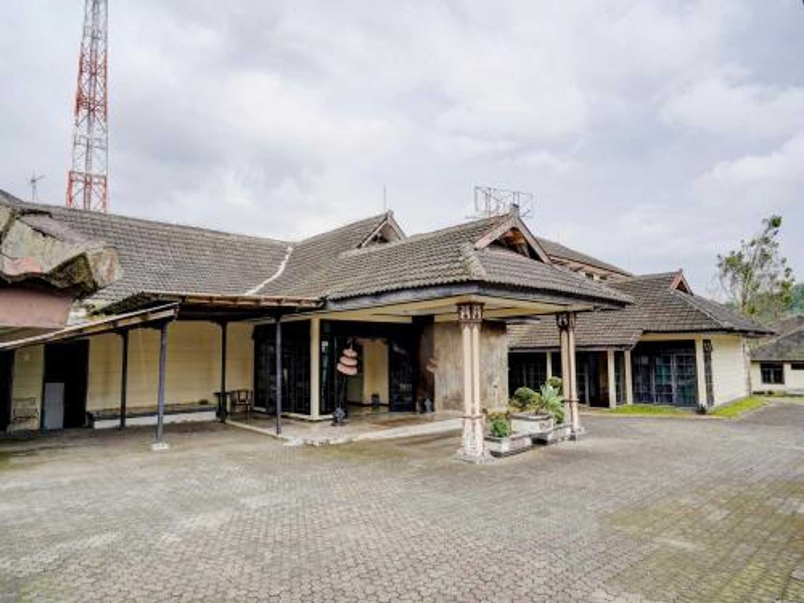 Gift card for Hotel Mataram Cipanas Syariah Mitra Reddoorz Gift card for Hotel Mataram Cipanas Syariah Mitra Reddoorz