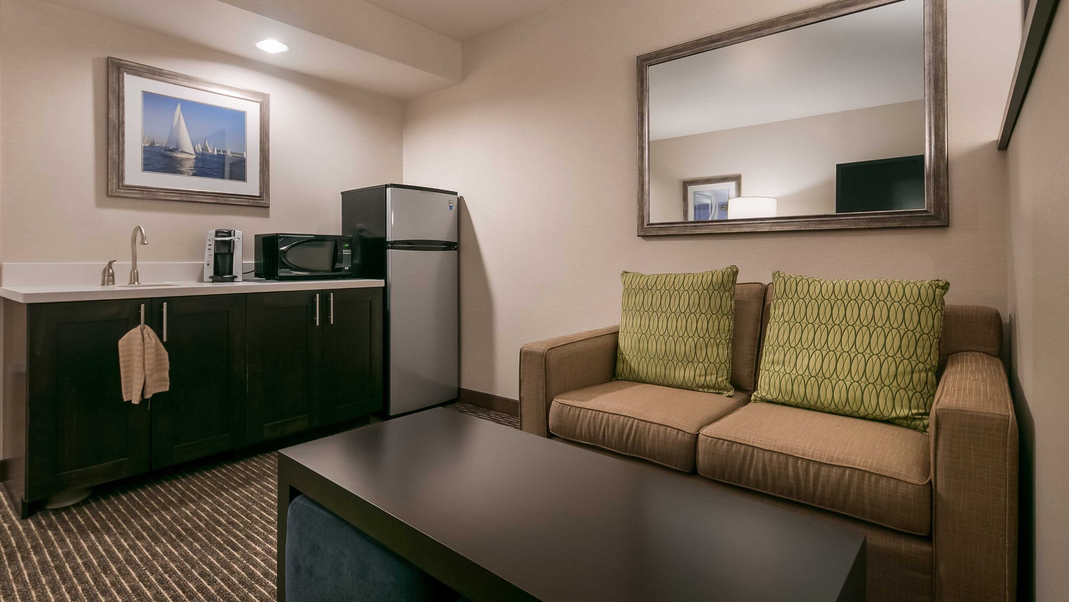 Gift card for Holiday Inn Express Bellingham by Ihg Gift card for Holiday Inn Express Bellingham by Ihg