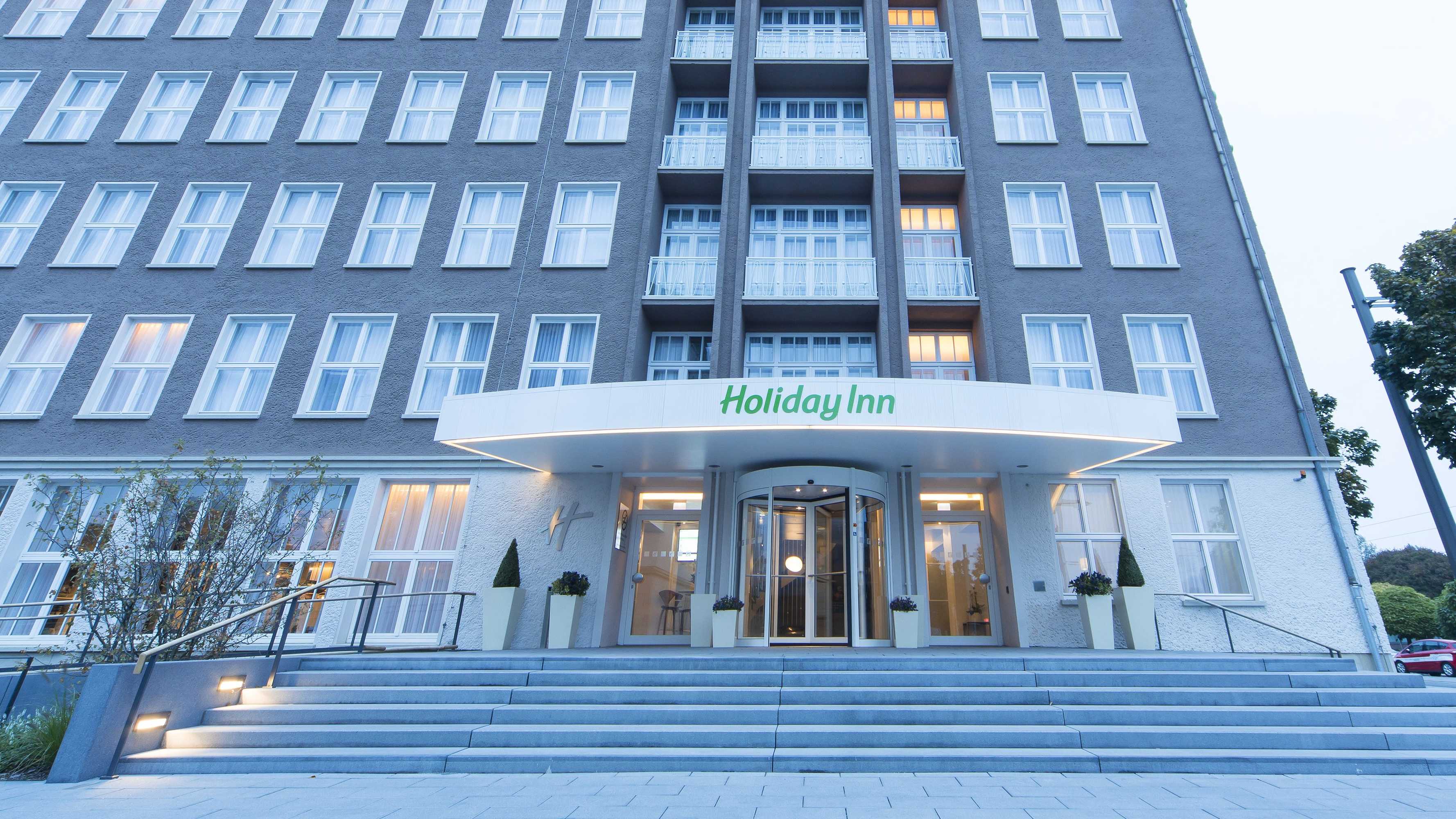 Gift card for Holiday Inn Dresden - Am Zwinger by Ihg Gift card for Holiday Inn Dresden - Am Zwinger by Ihg