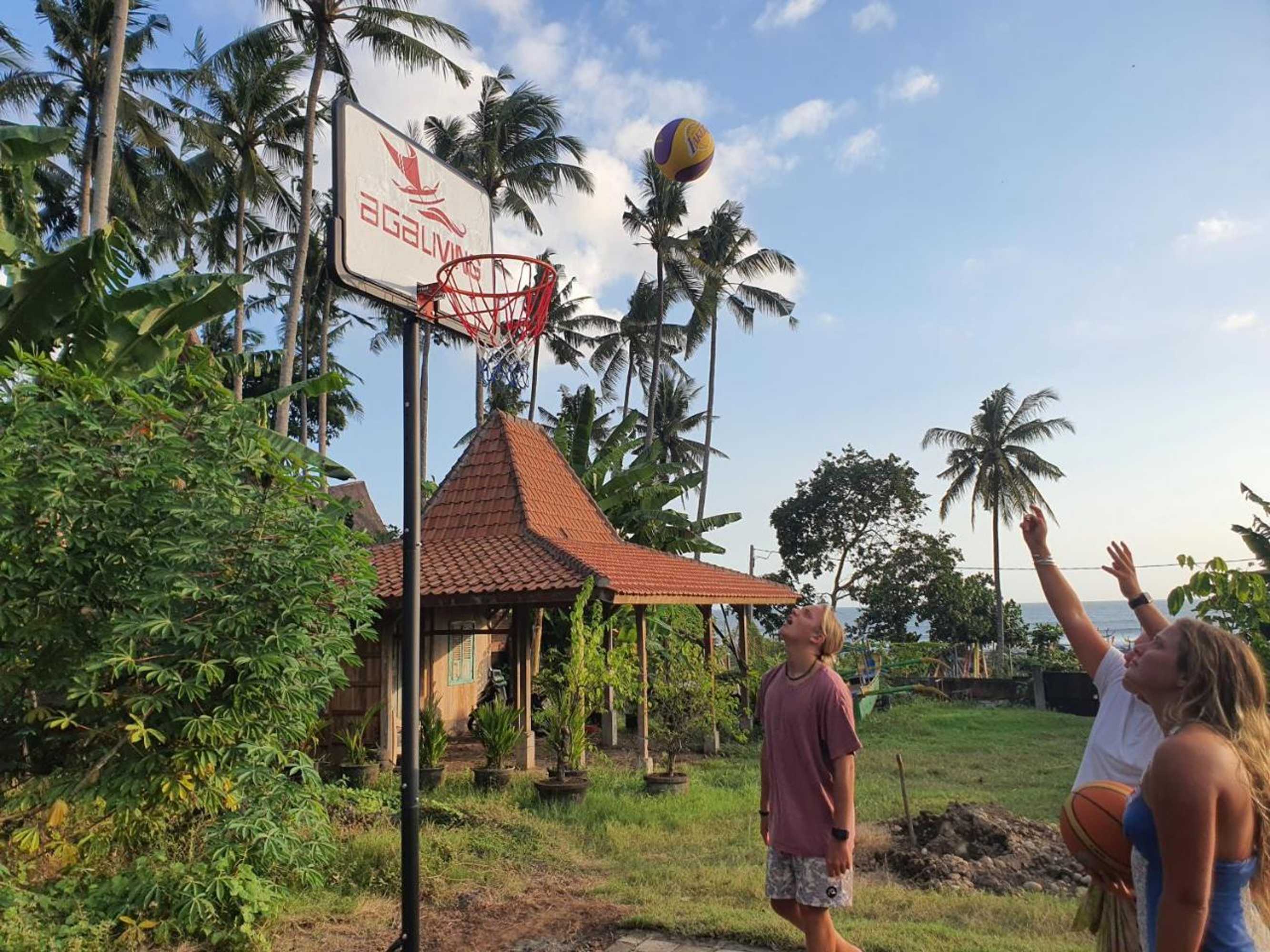 Gift card for Agaliving Medewi