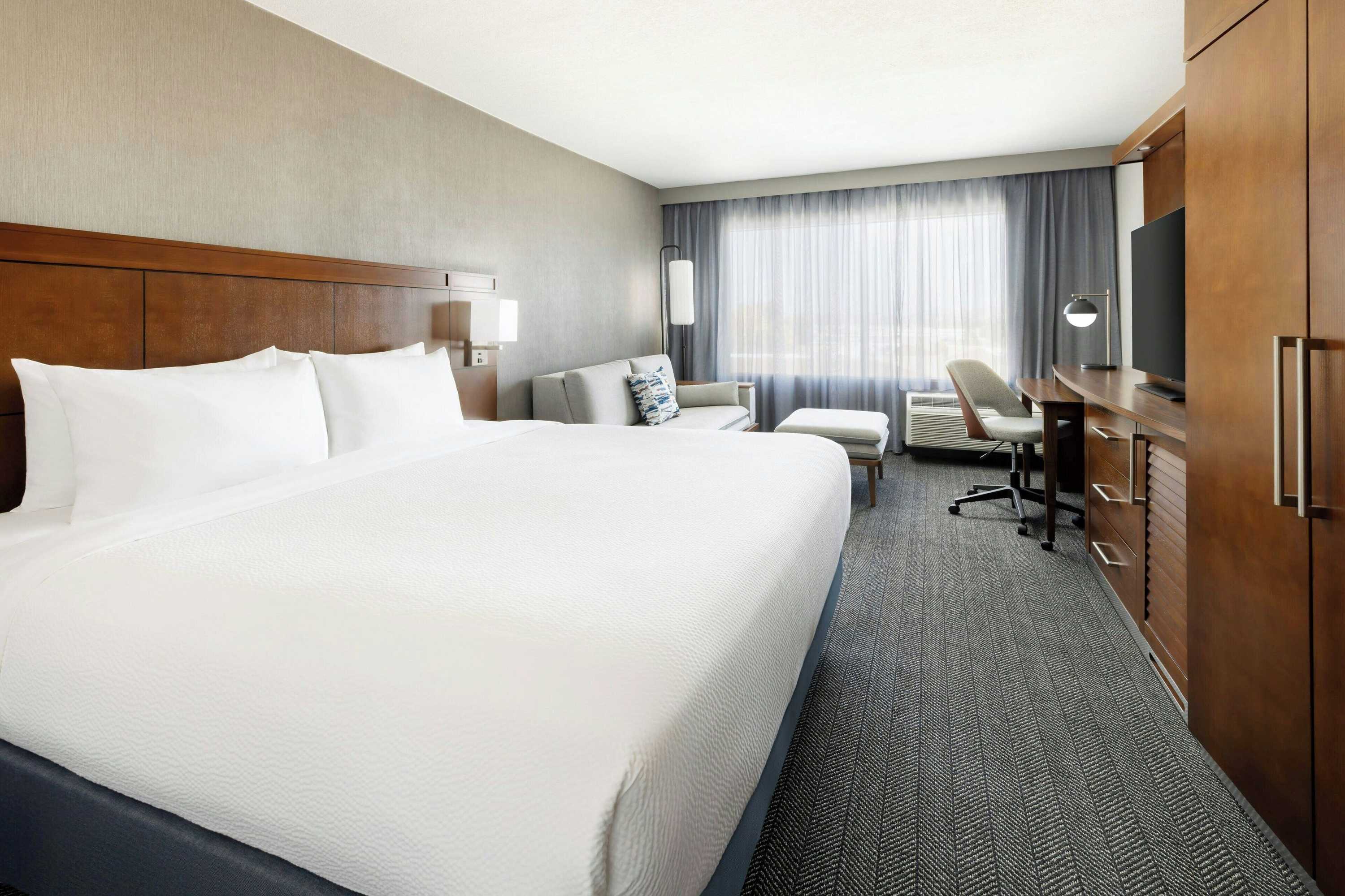 Gift card for Courtyard by Marriott Los Angeles Woodland Hills Gift card for Courtyard by Marriott Los Angeles Woodland Hills
