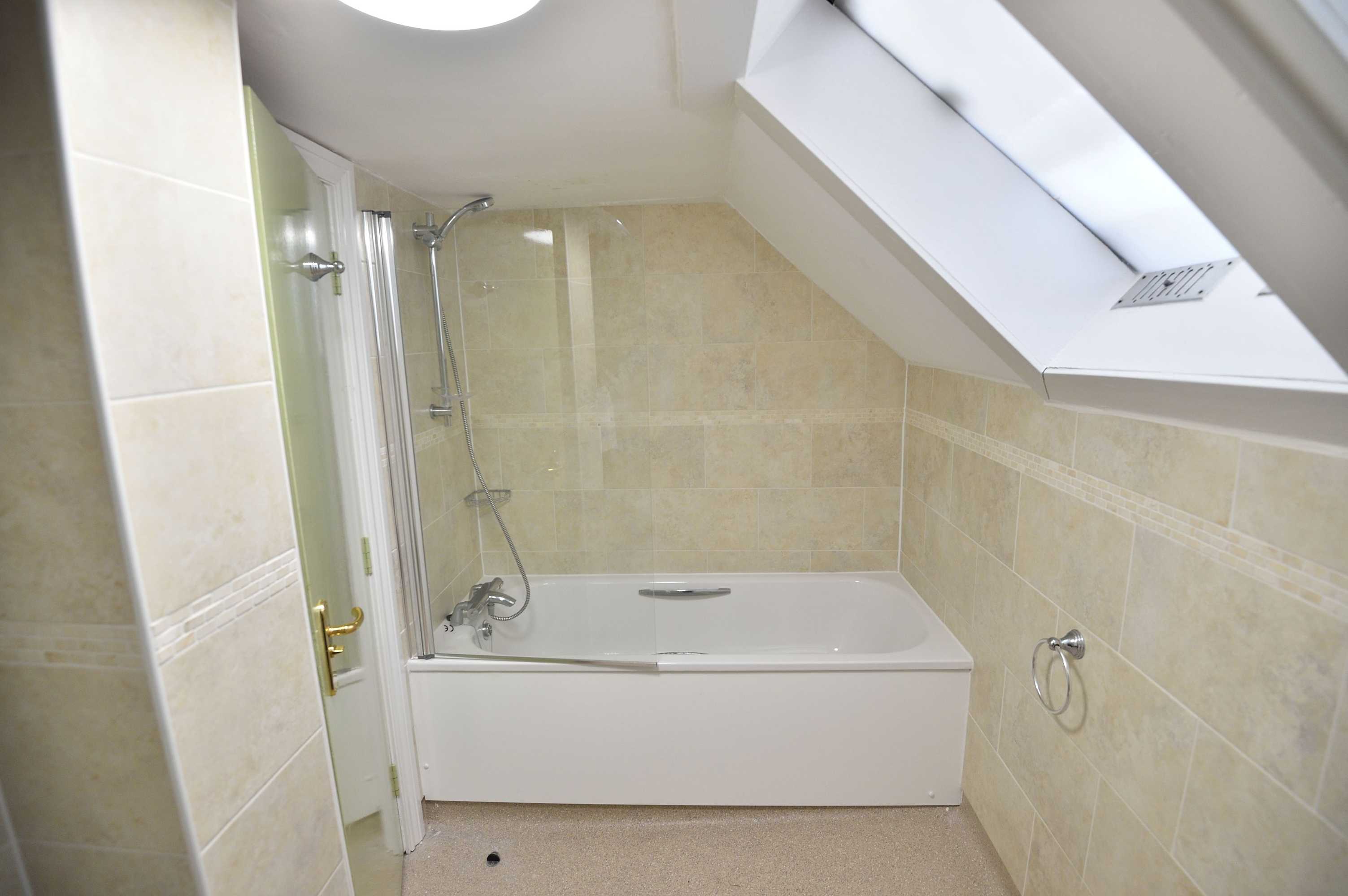 Gift card for The Royal Victoria & Bull Hotel Gift card for The Royal Victoria & Bull Hotel