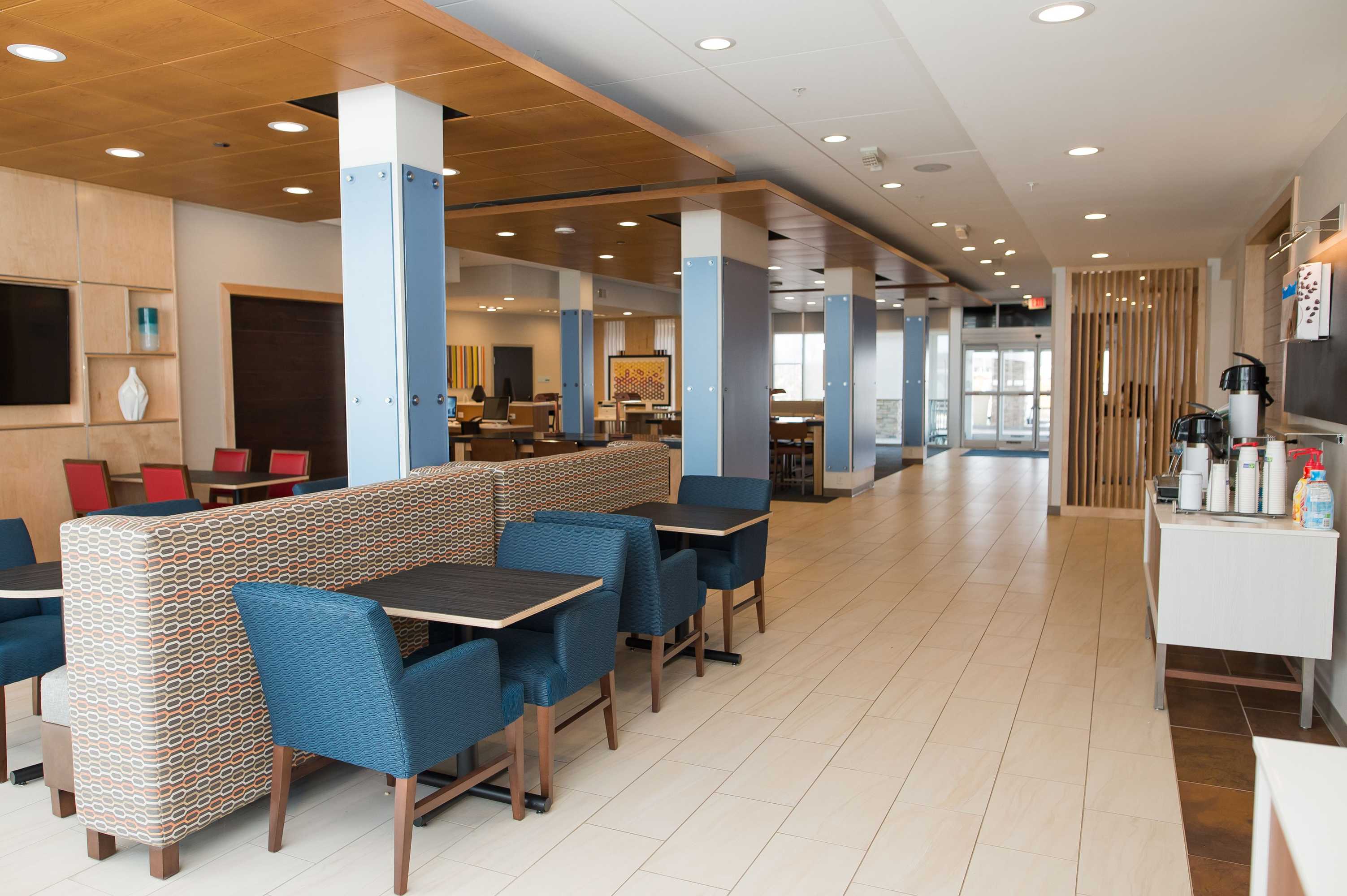 Gift card for Holiday Inn Express & Suites Marietta by Ihg Gift card for Holiday Inn Express & Suites Marietta by Ihg
