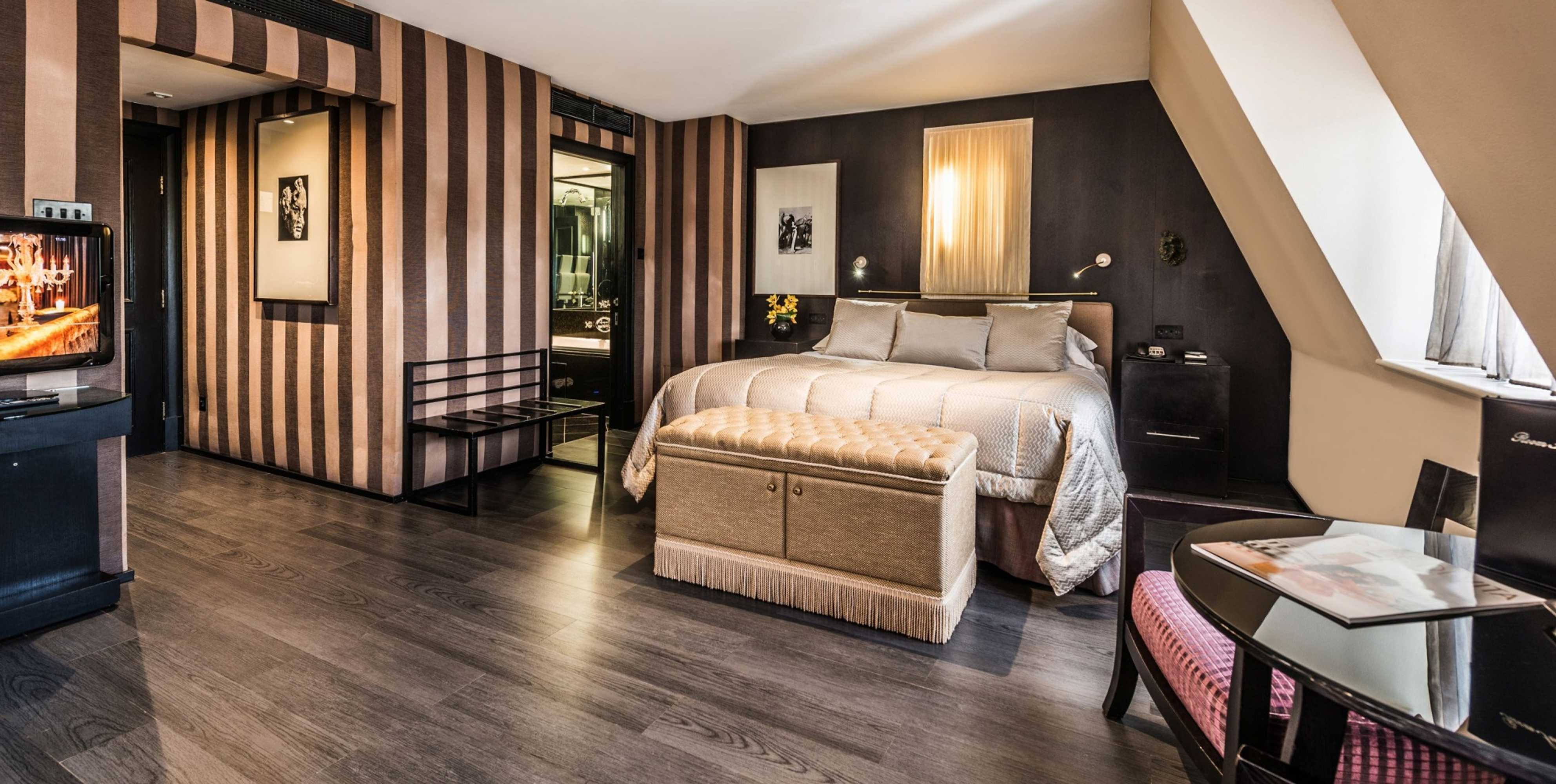 Gift card for 60 Hyde Park Gate Hotel Gift card for 60 Hyde Park Gate Hotel