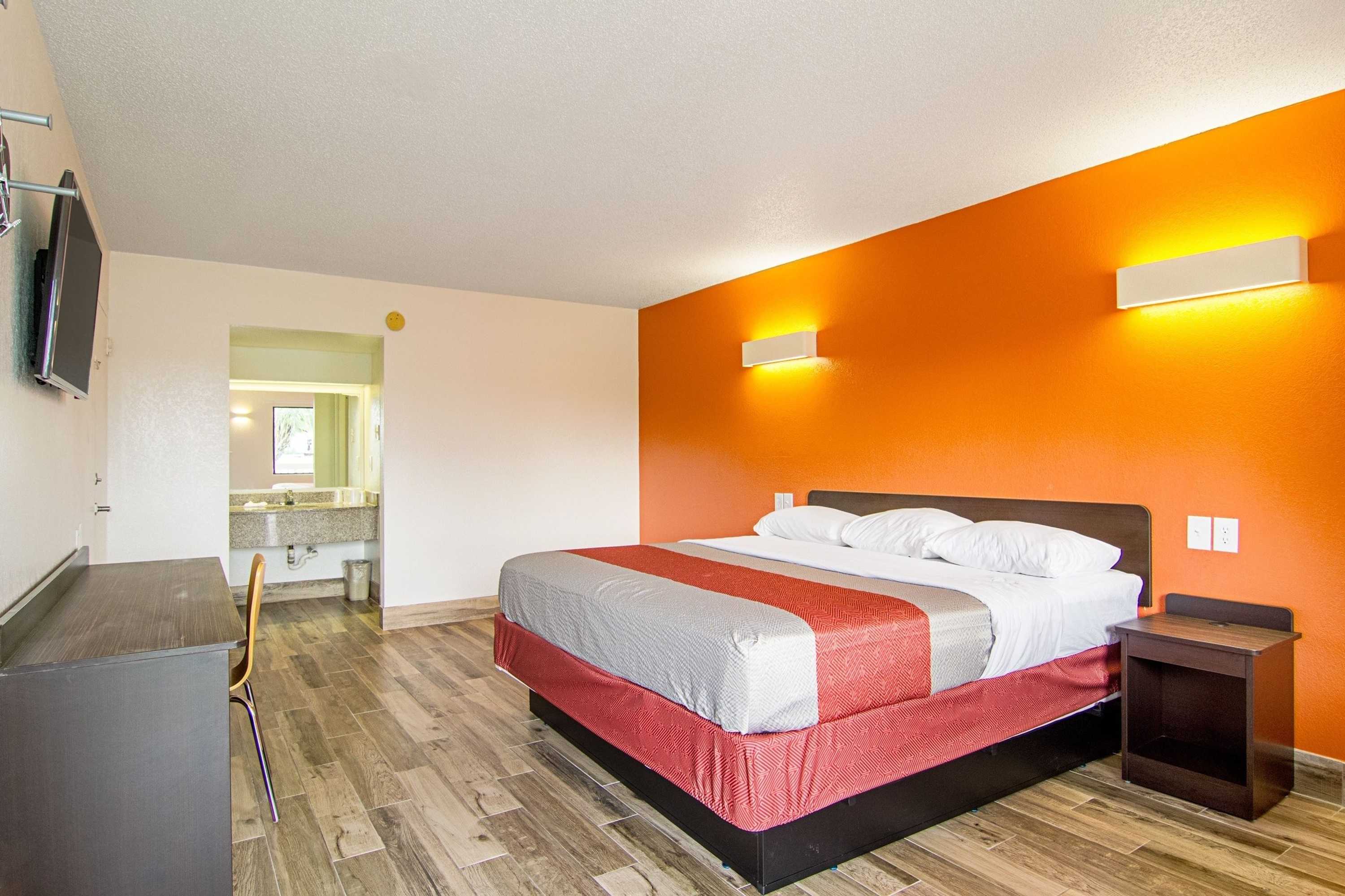 Gift card for Motel 6 Starke, FL Gift card for Motel 6 Starke, FL