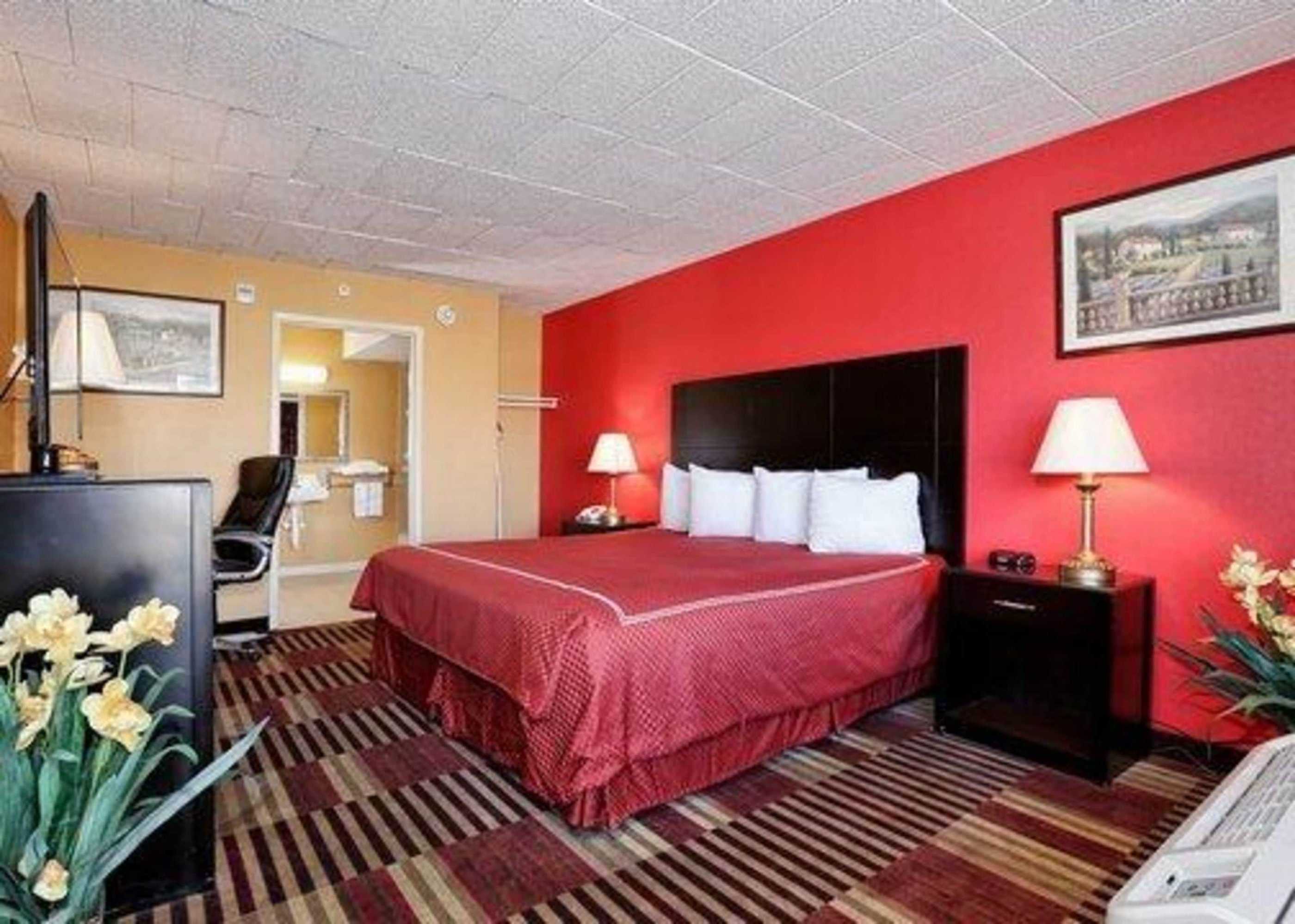 Gift card for Rodeway Inn University Gift card for Rodeway Inn University