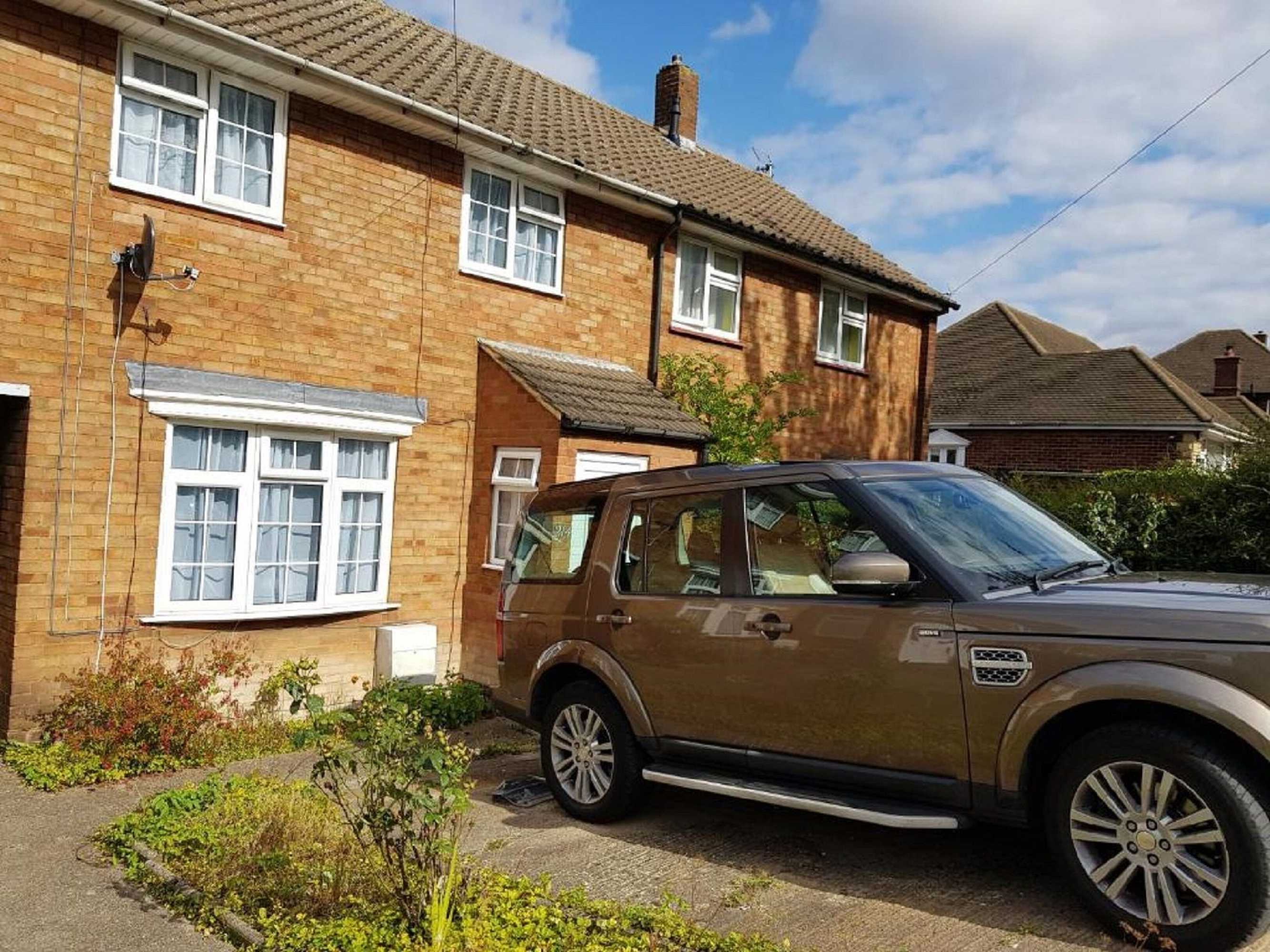 Gift card for Poynters House - Huku Kwetu Luton & Dunstable - Spacious 2 Bedroom House Gift card for Poynters House - Huku Kwetu Luton & Dunstable - Spacious 2 Bedroom House
