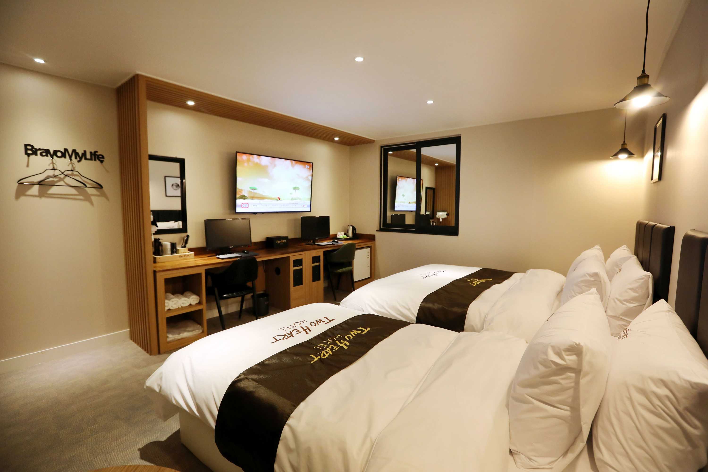 Gift card for Daegu Dongdaegu Station Hotel Two Heart Gift card for Daegu Dongdaegu Station Hotel Two Heart