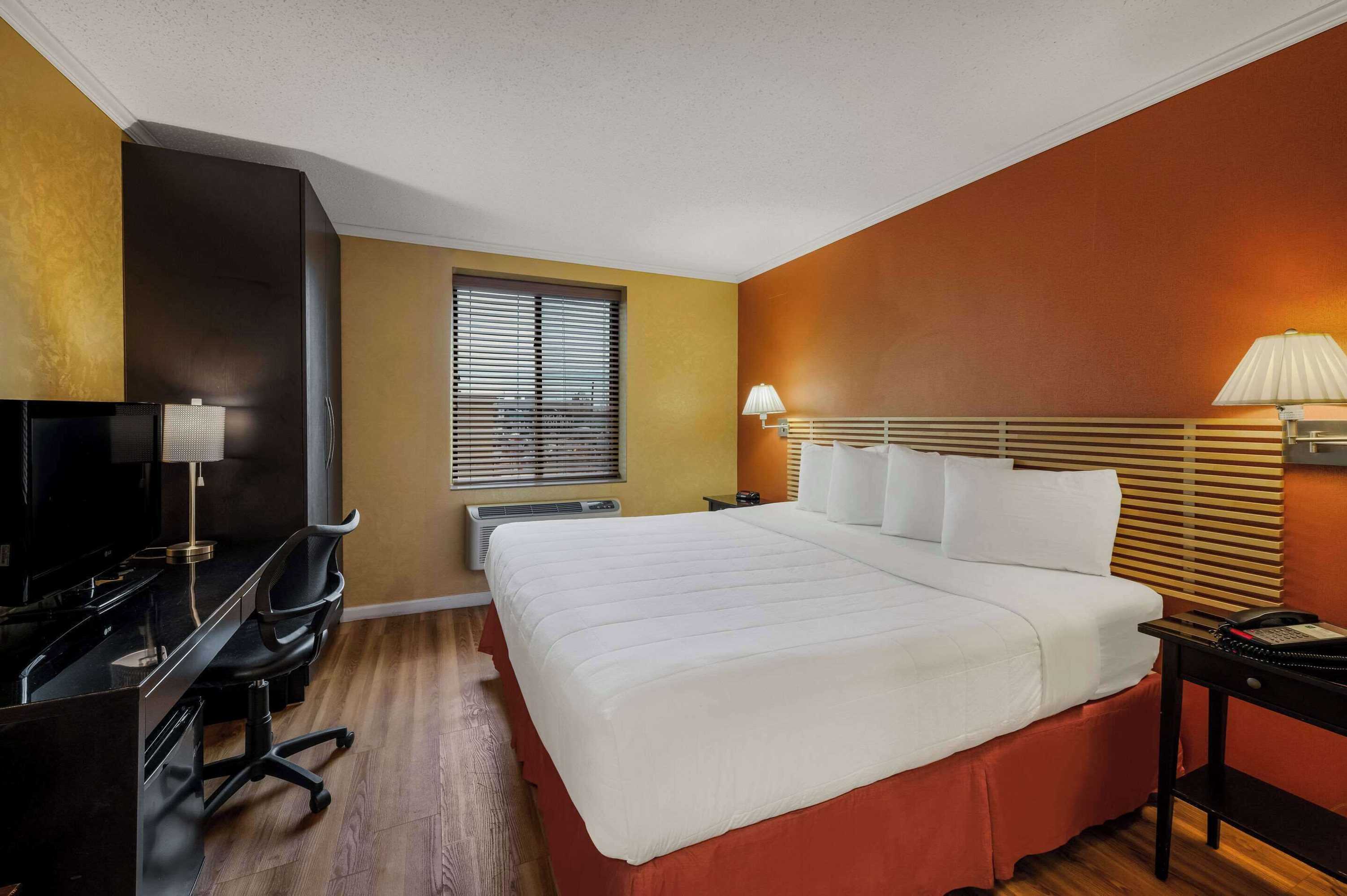 Gift card for Quality Inn Jfk Airport Rockaway Blvd Gift card for Quality Inn Jfk Airport Rockaway Blvd