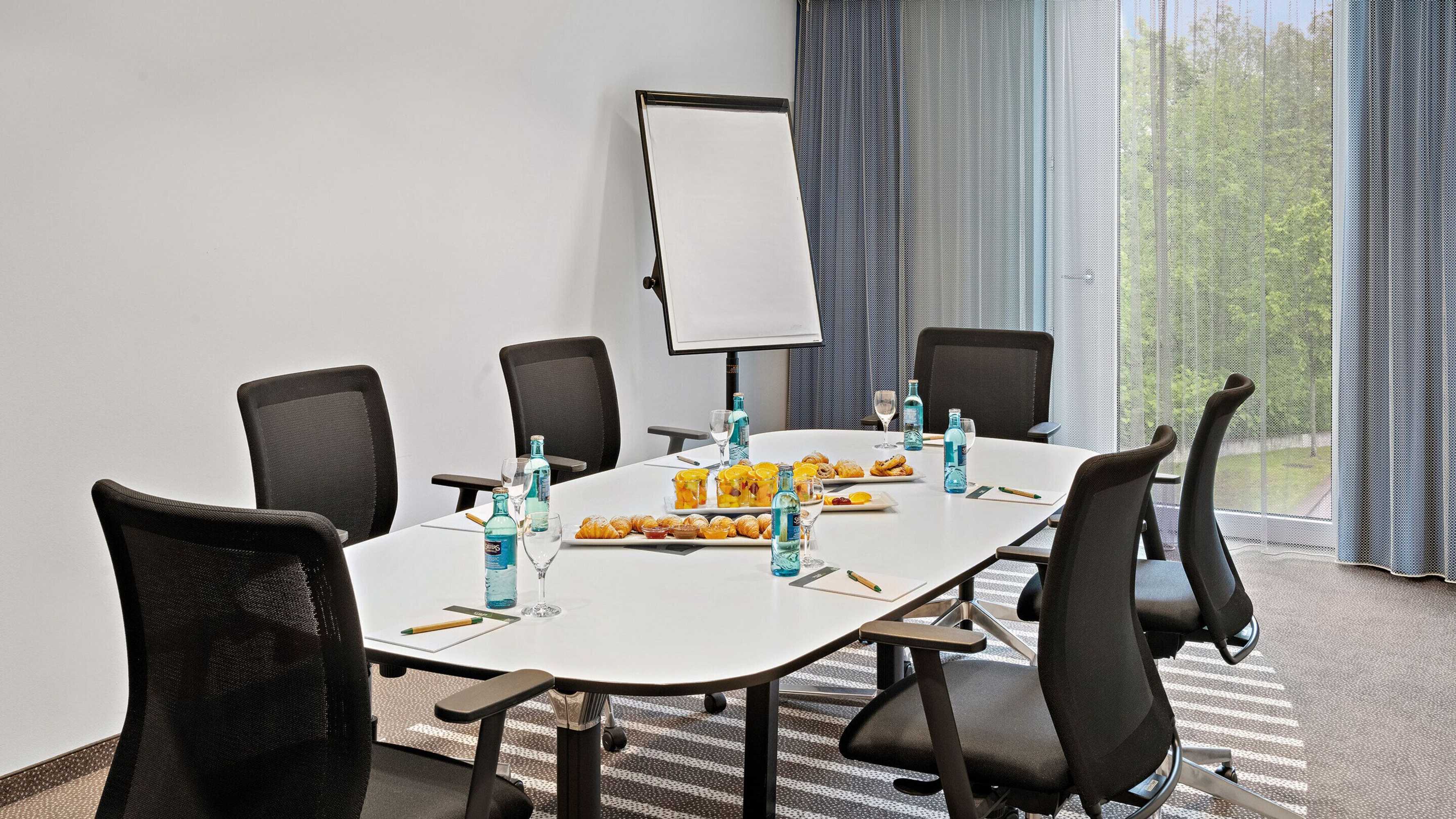 Gift card for Hey Lou Hotel Friedrichshafen Gift card for Hey Lou Hotel Friedrichshafen