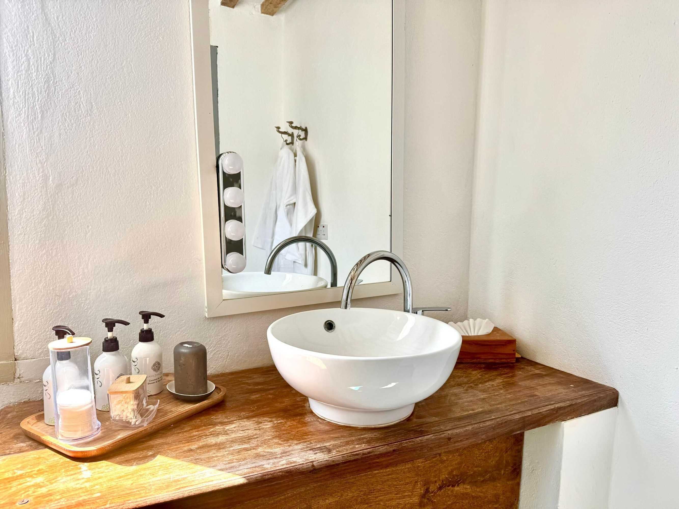 Gift card for La Villa de Victor Kigomani