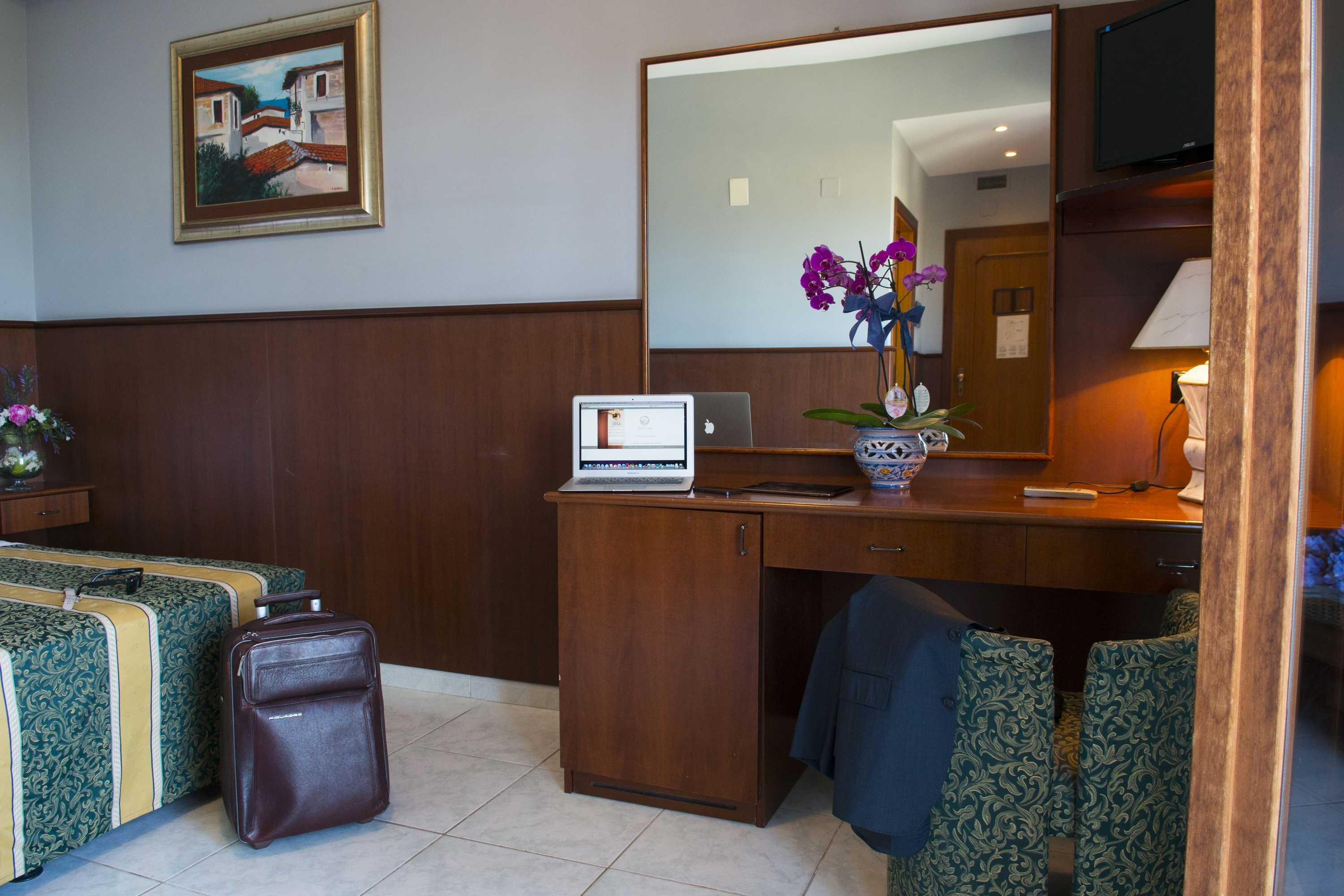 Gift card for Hotel Dei Pini