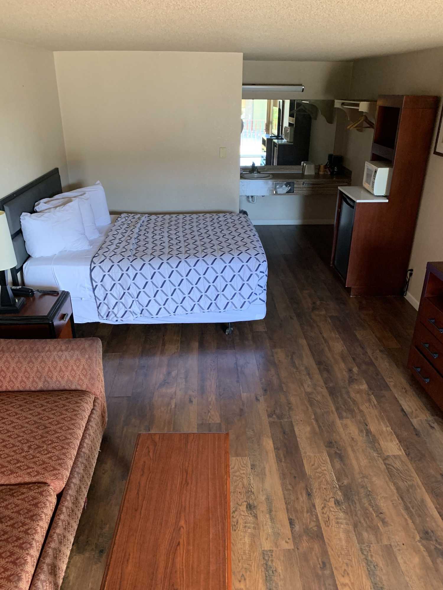 Gift card for Smokey Point Motor Inn