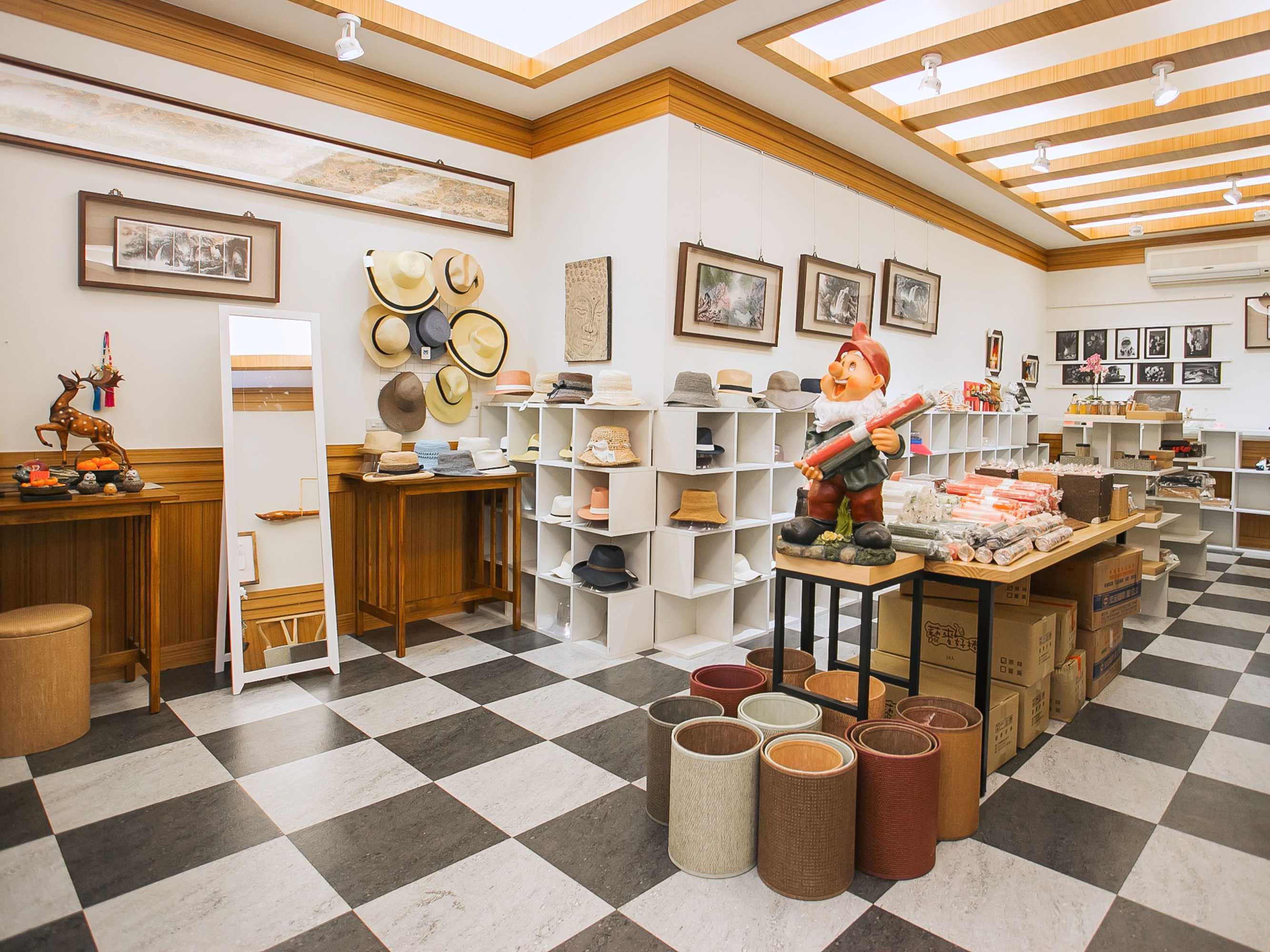 Gift card for Flying Villa