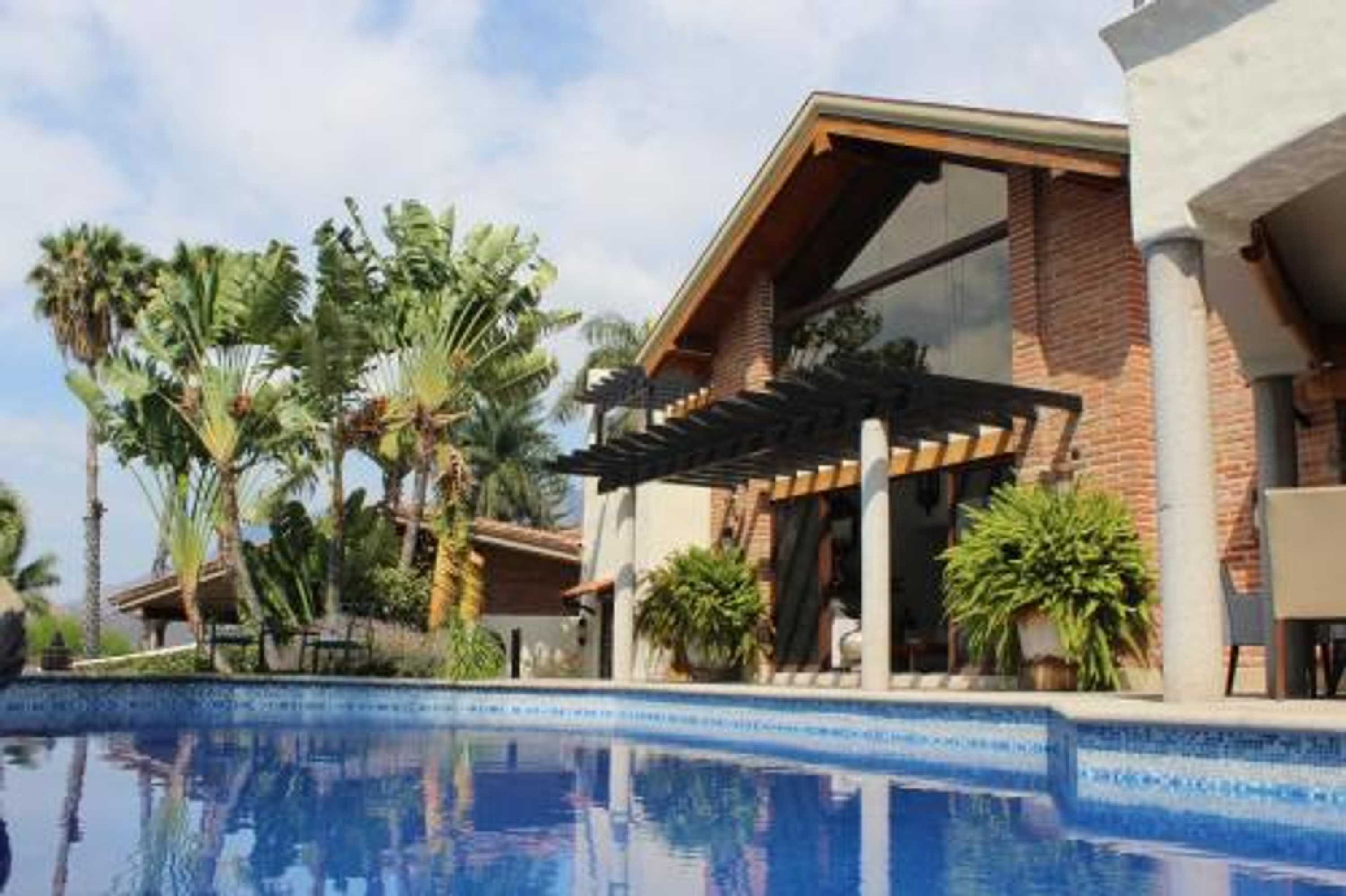 Gift card for Hotel Lindo Ajijic Bed & Breakfast Gift card for Hotel Lindo Ajijic Bed & Breakfast