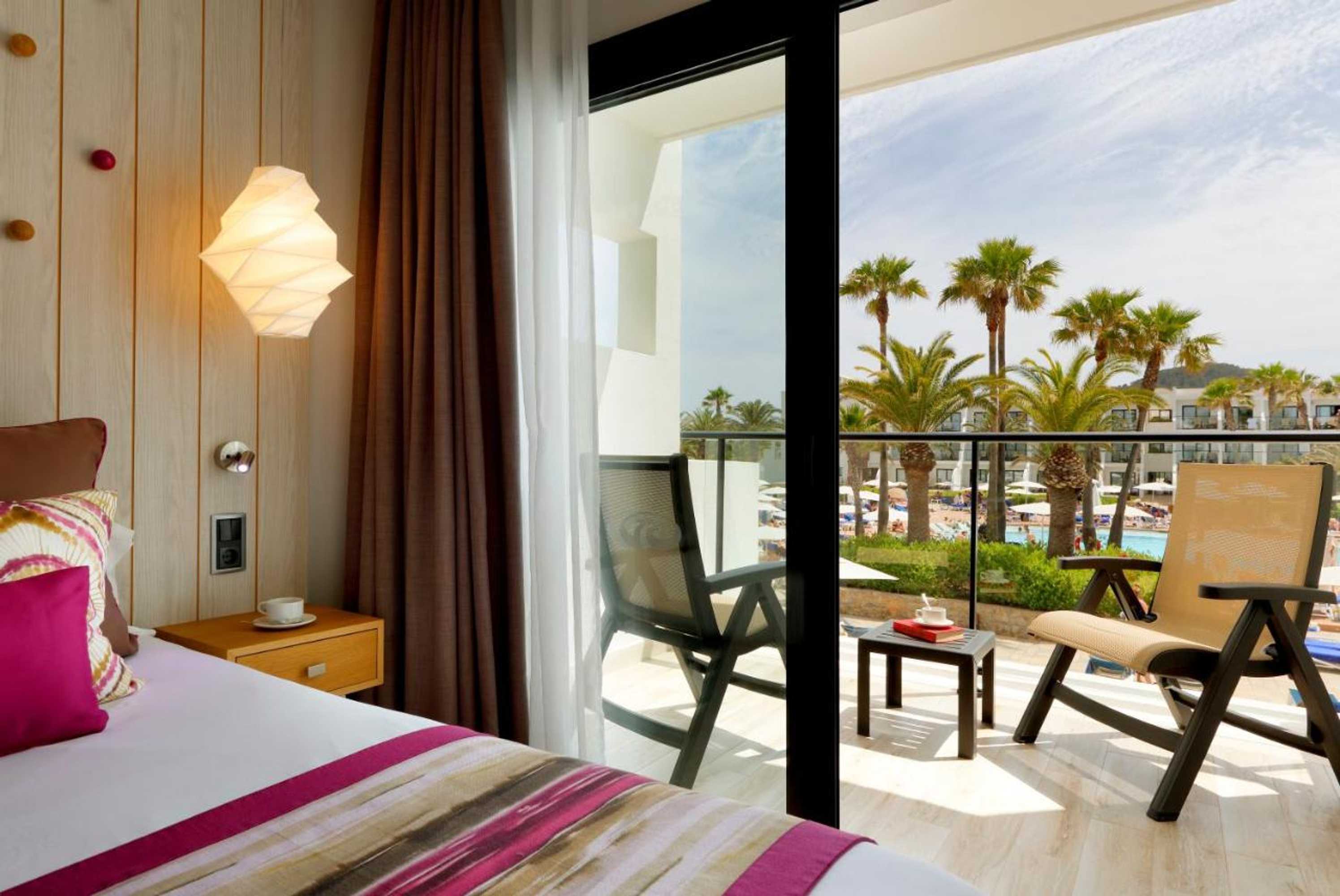 Gift card for Grand Palladium White Island Resort & Spa - All Inclusive Gift card for Grand Palladium White Island Resort & Spa - All Inclusive