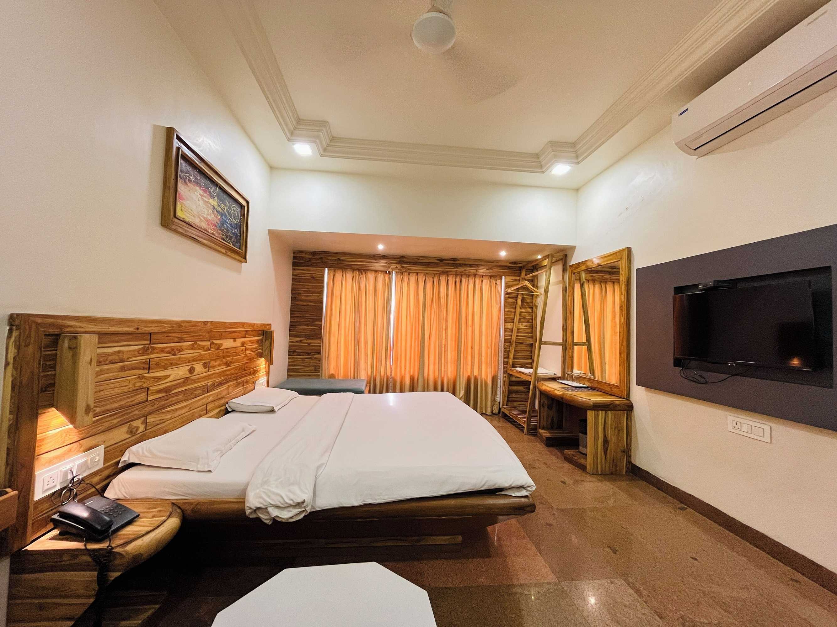 Gift card for Hotel Shripad Continental Gift card for Hotel Shripad Continental