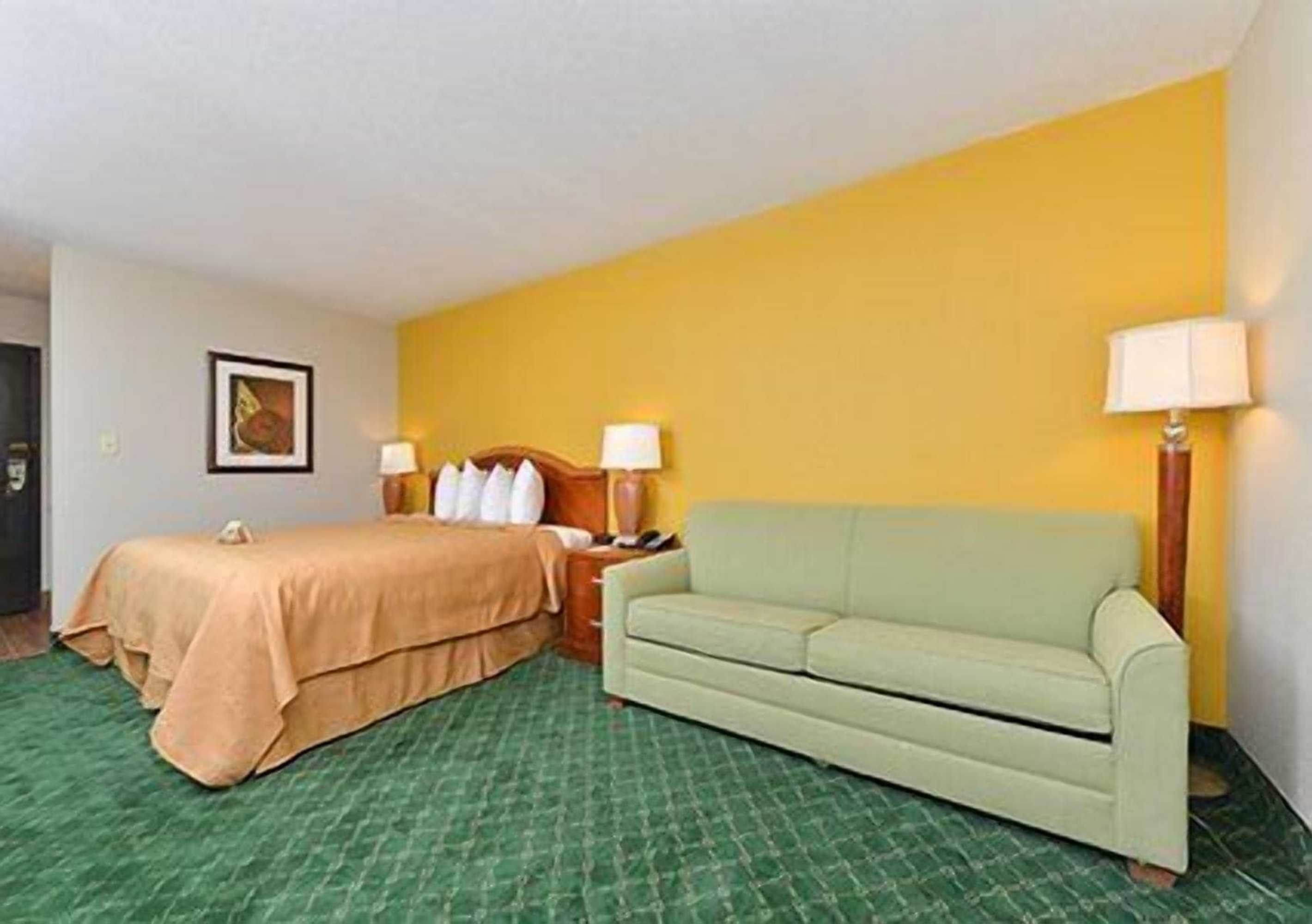 Gift card for Quality Inn Cairo I-57 Gift card for Quality Inn Cairo I-57