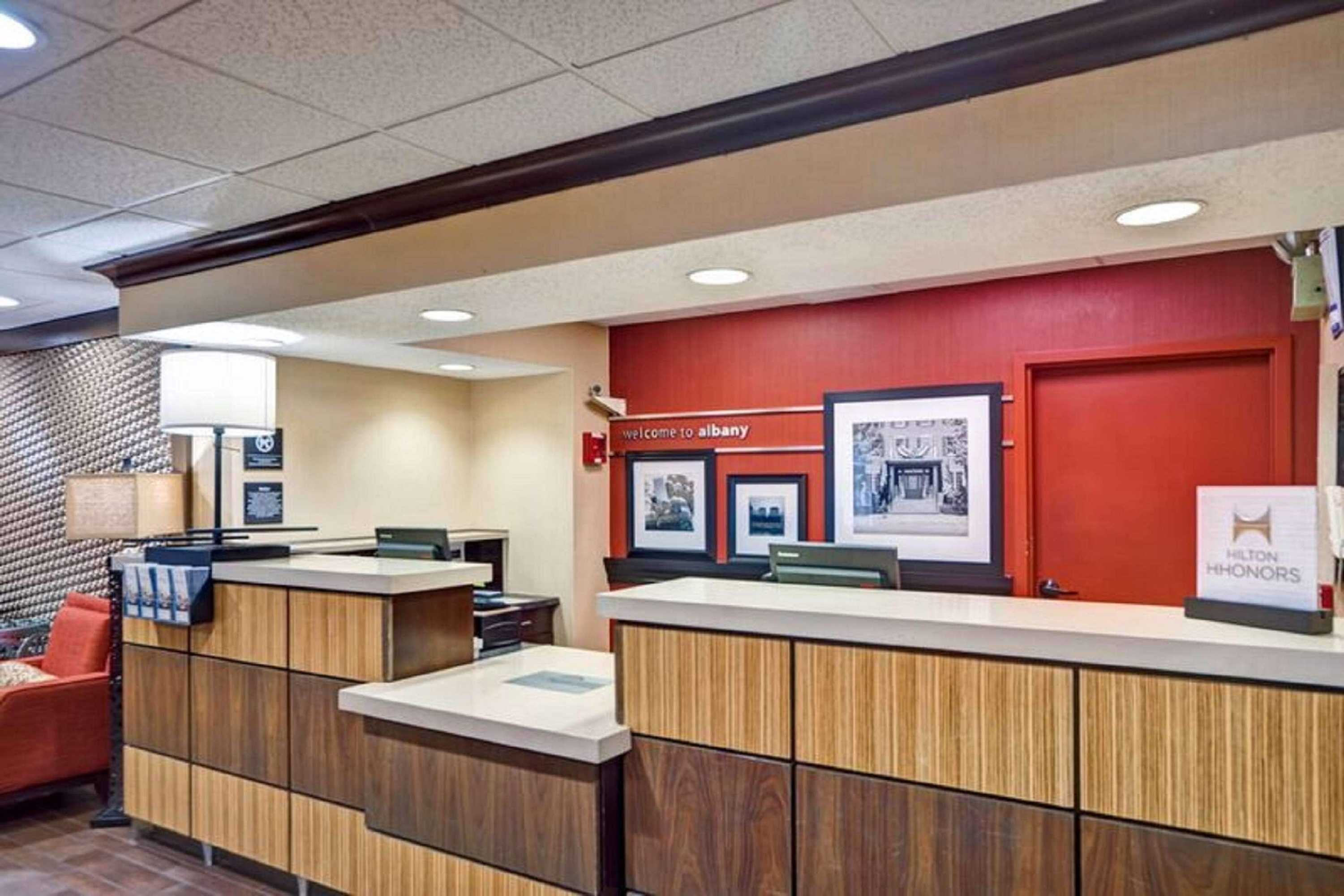 Gift card for Hampton Inn Albany-Wolf Road (airport) Gift card for Hampton Inn Albany-Wolf Road (airport)