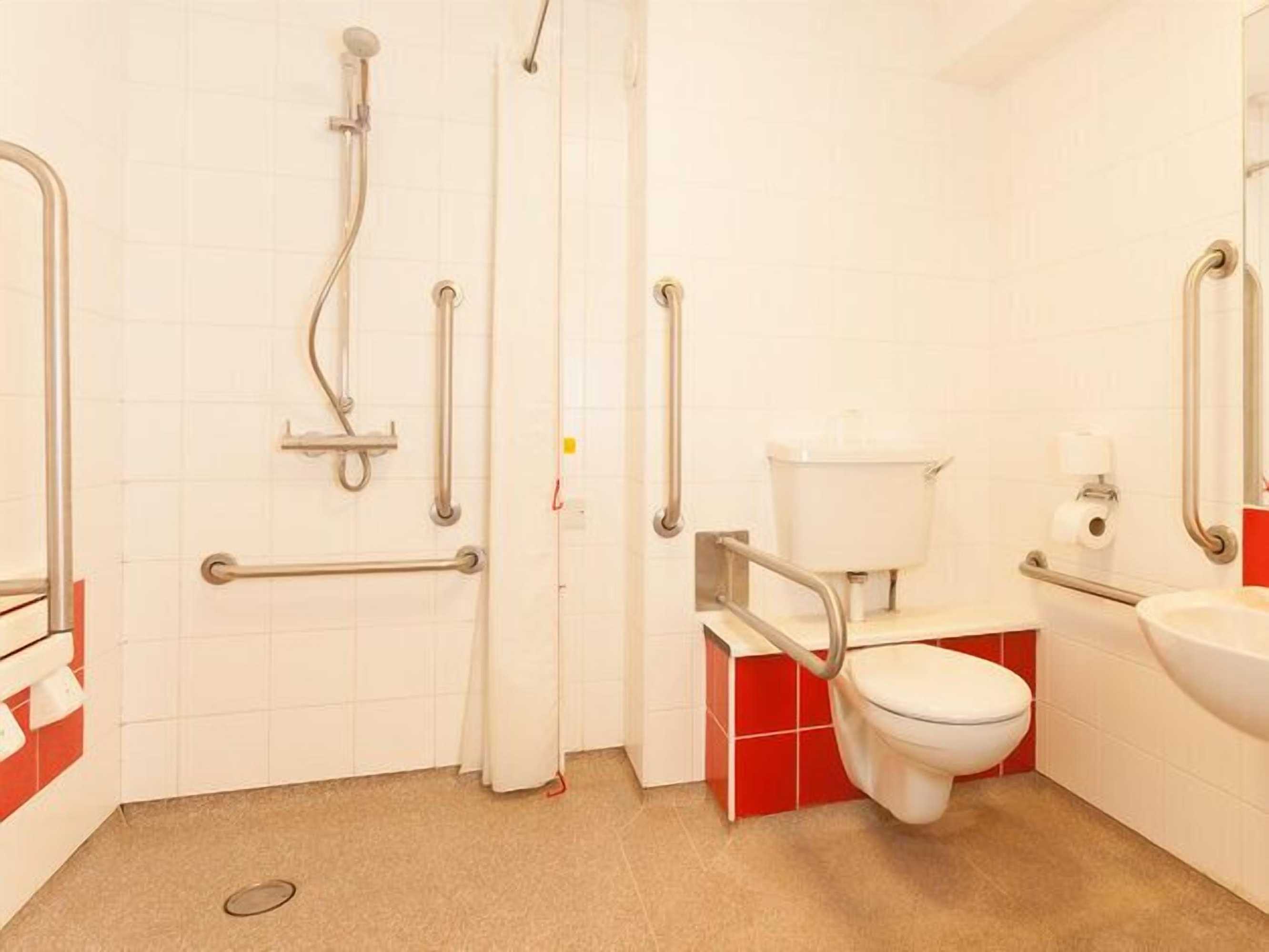 Gift card for Travelodge Heathrow Terminal 5