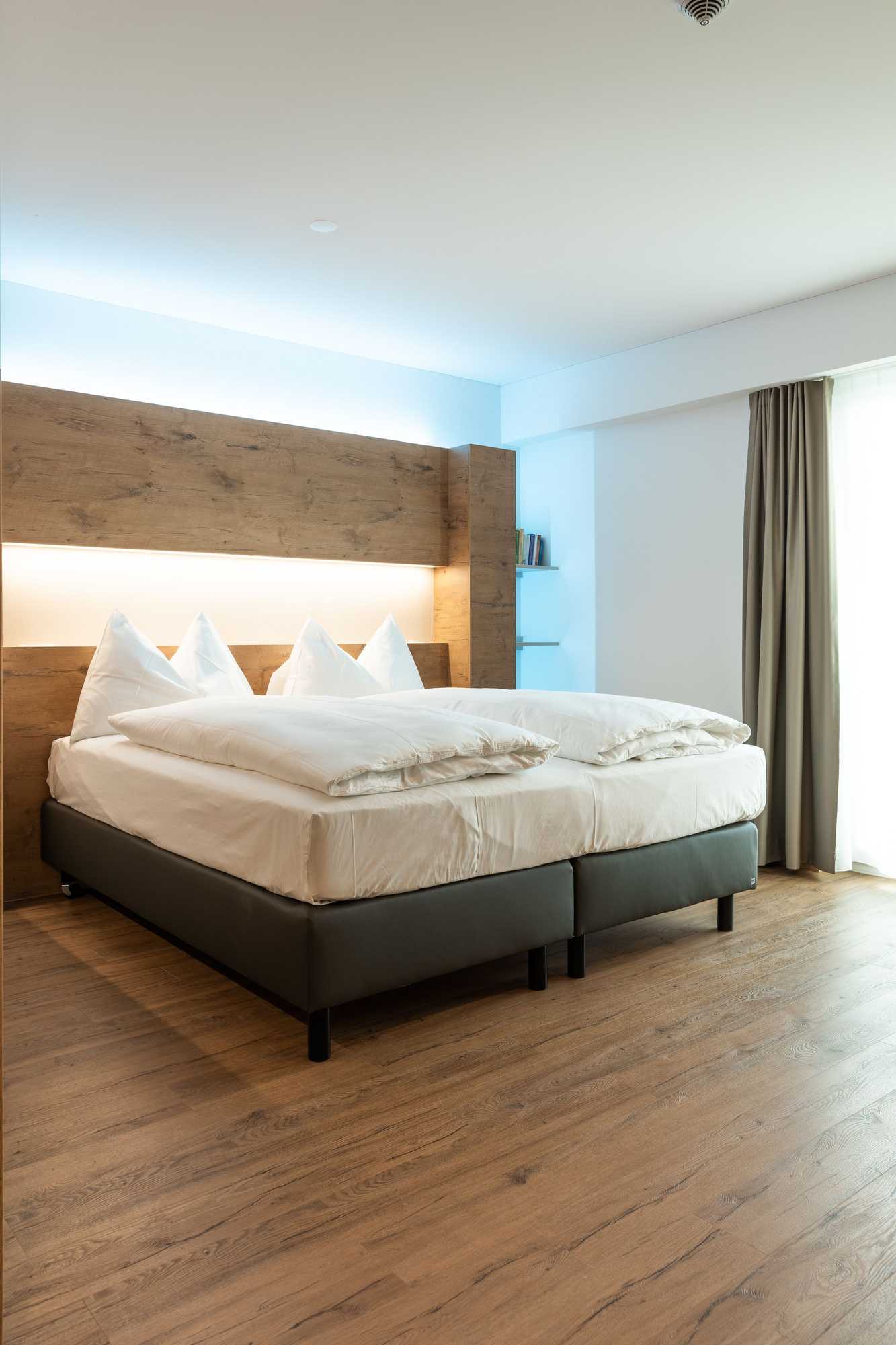 Gift card for Trip Inn Jet Hotel Zürich Airport Gift card for Trip Inn Jet Hotel Zürich Airport