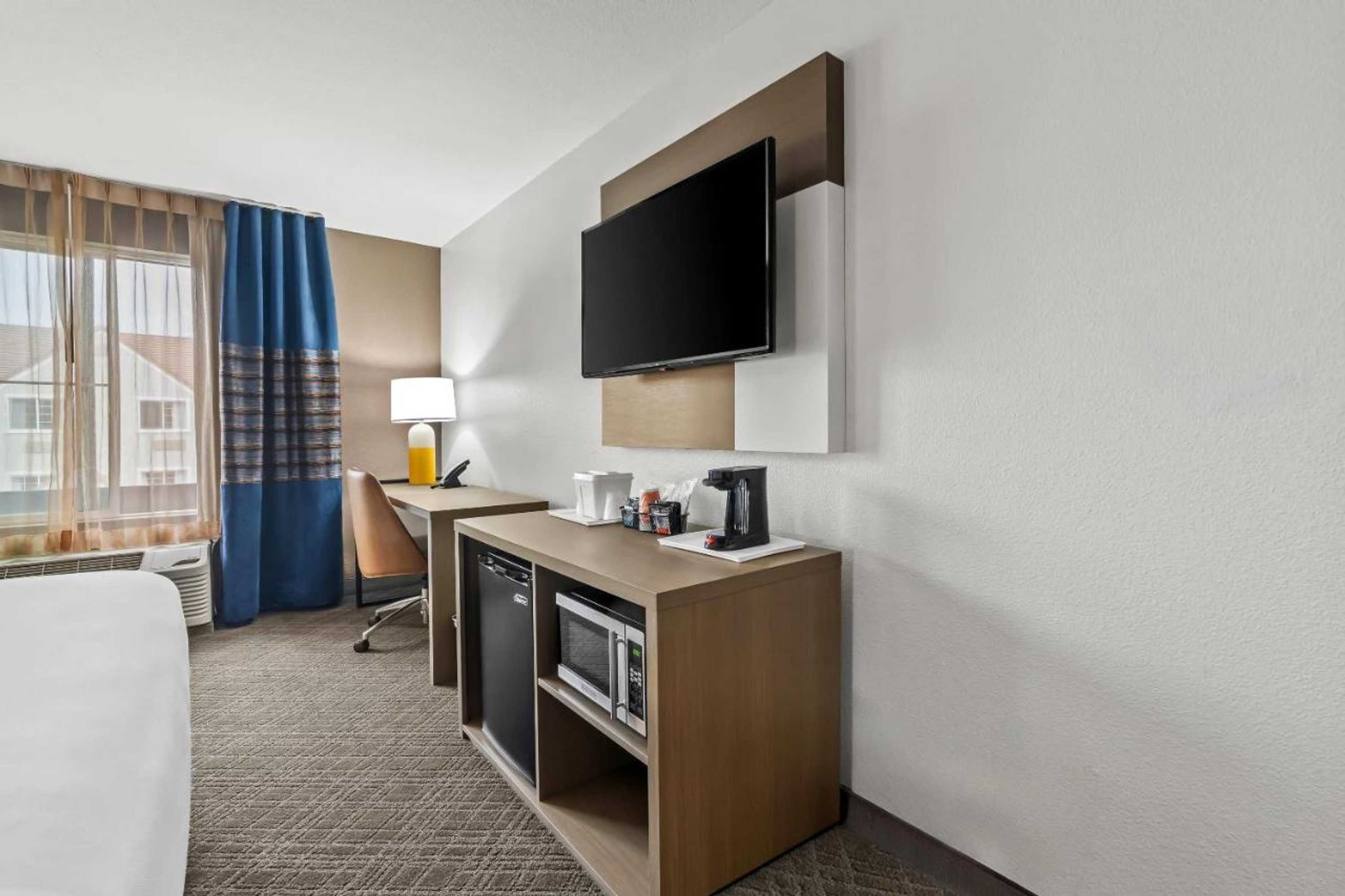 Gift card for Comfort Inn South San Jose /  Morgan Hill