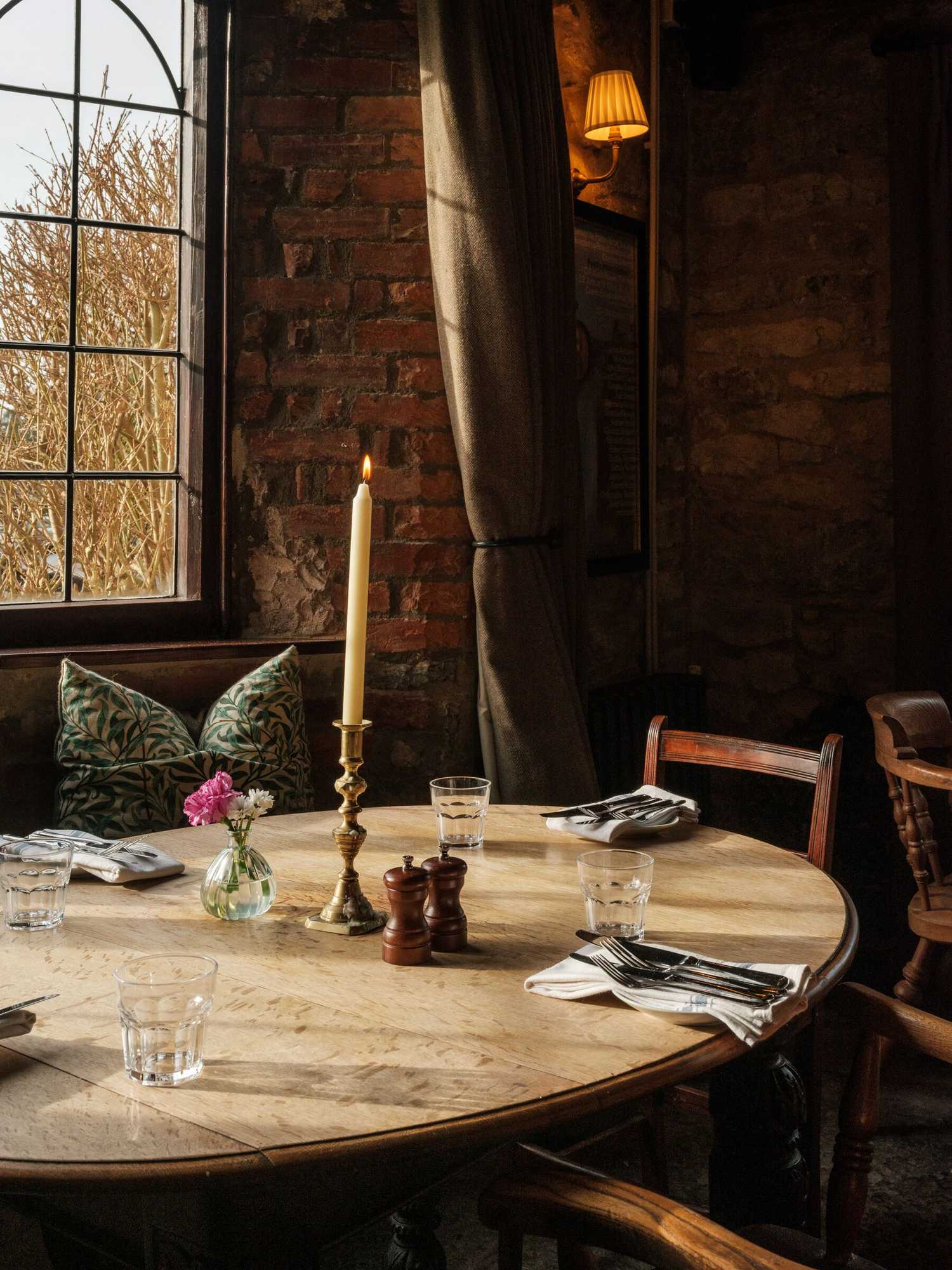 Gift card for Manor House Inn