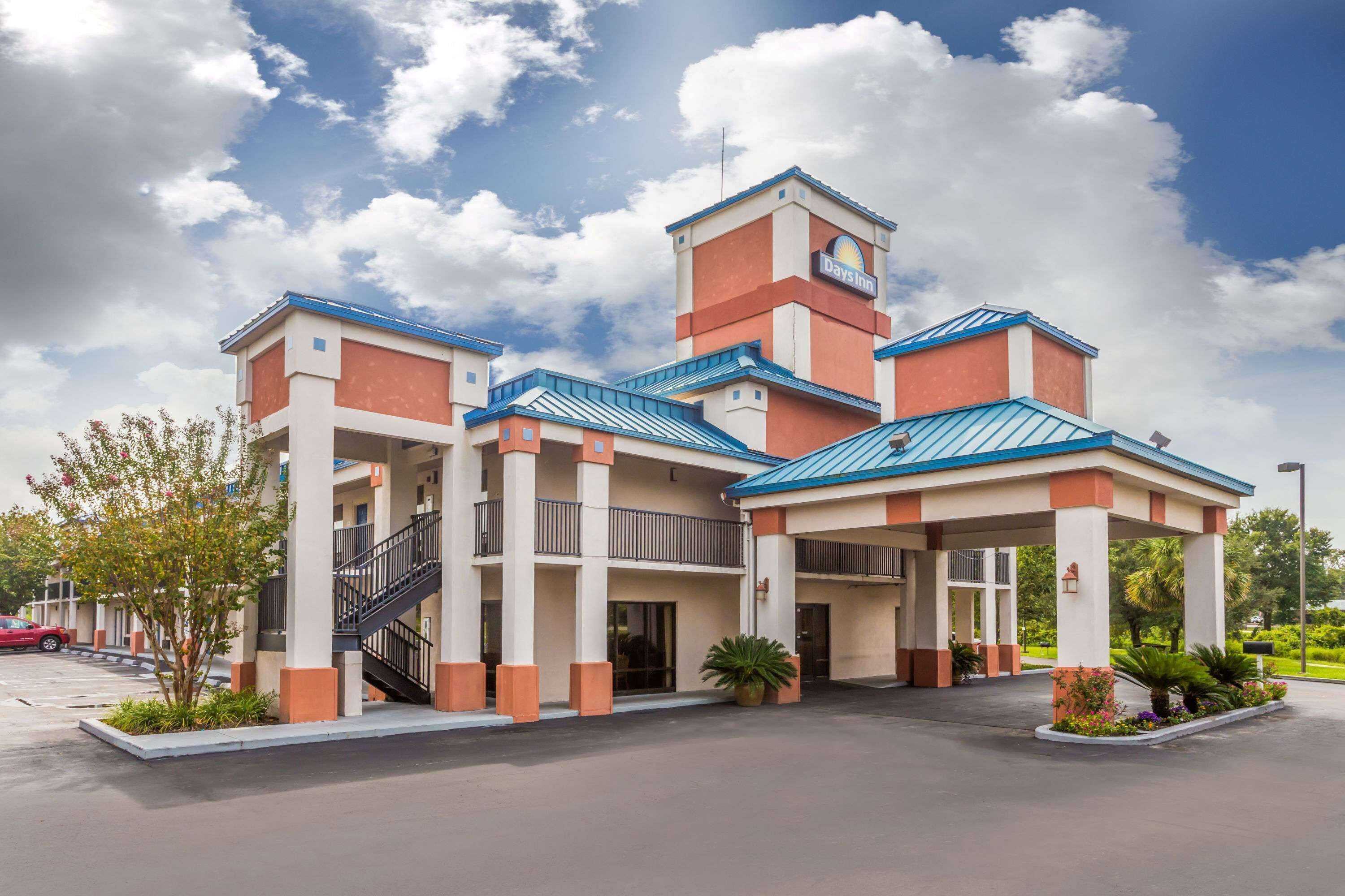 Gift card for Days Inn by Wyndham Chiefland Gift card for Days Inn by Wyndham Chiefland