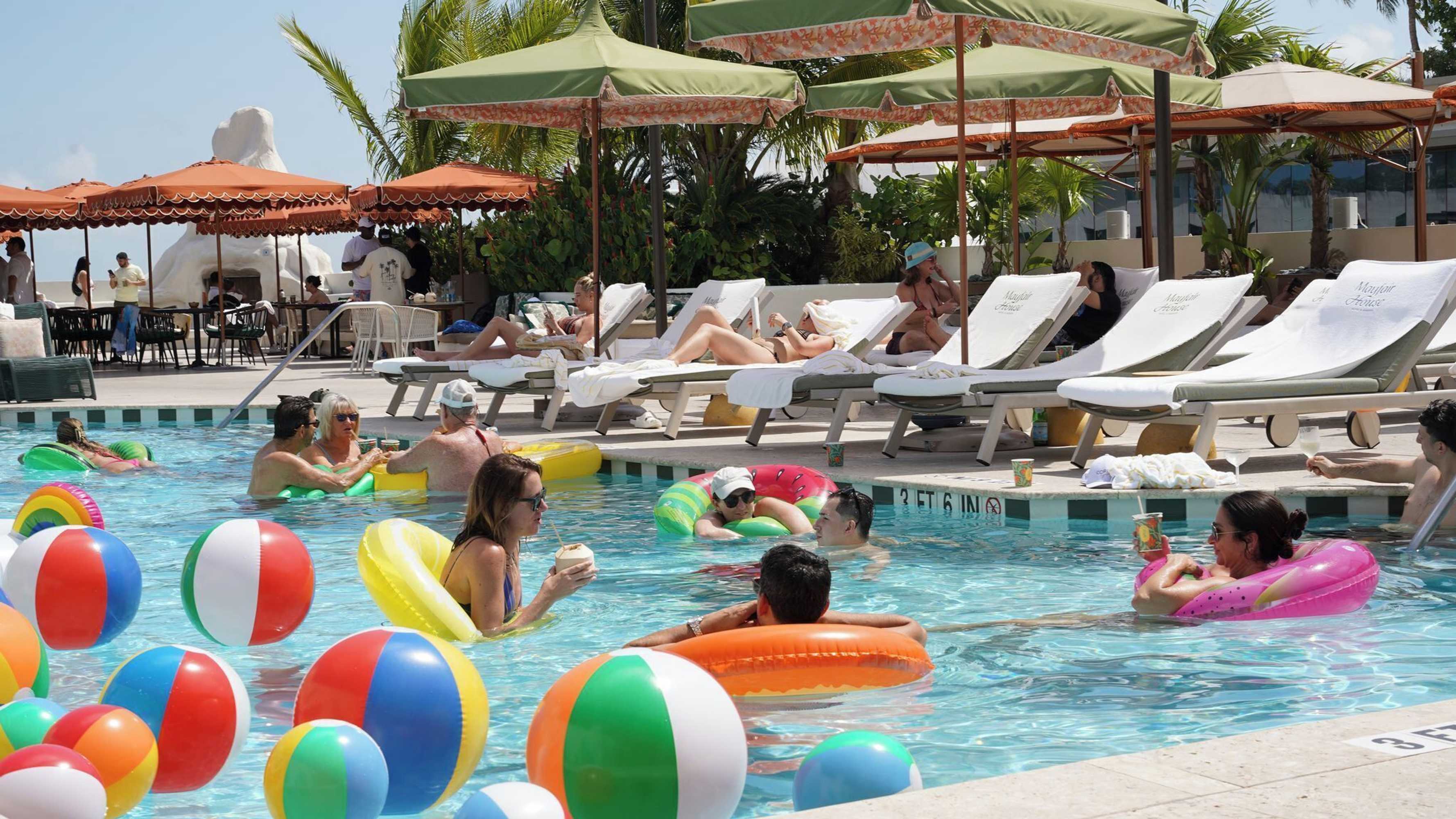 Gift card for Mayfair House Hotel & Garden Gift card for Mayfair House Hotel & Garden