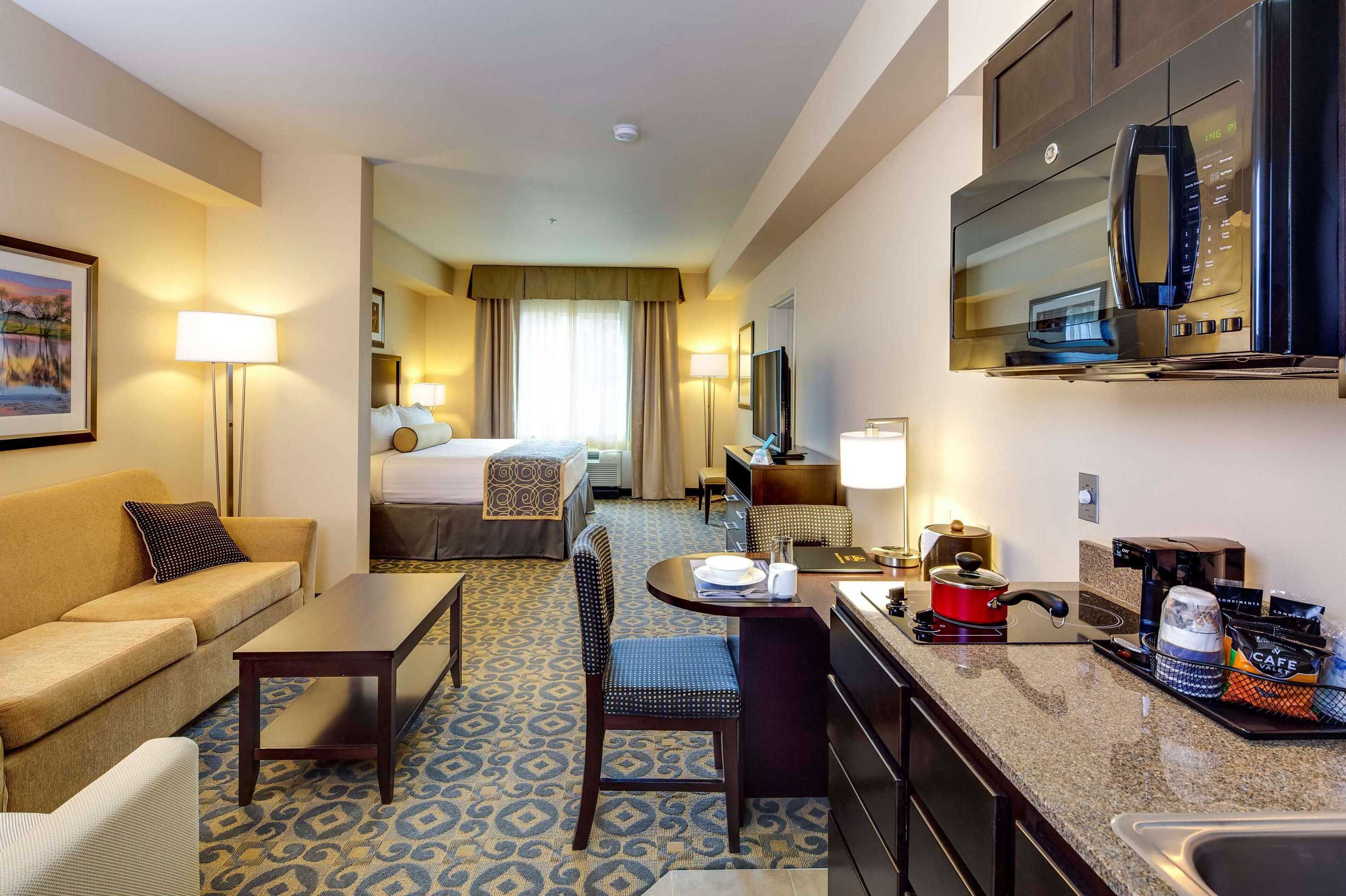 Gift card for Best Western Plus Arlington/marysville Gift card for Best Western Plus Arlington/marysville