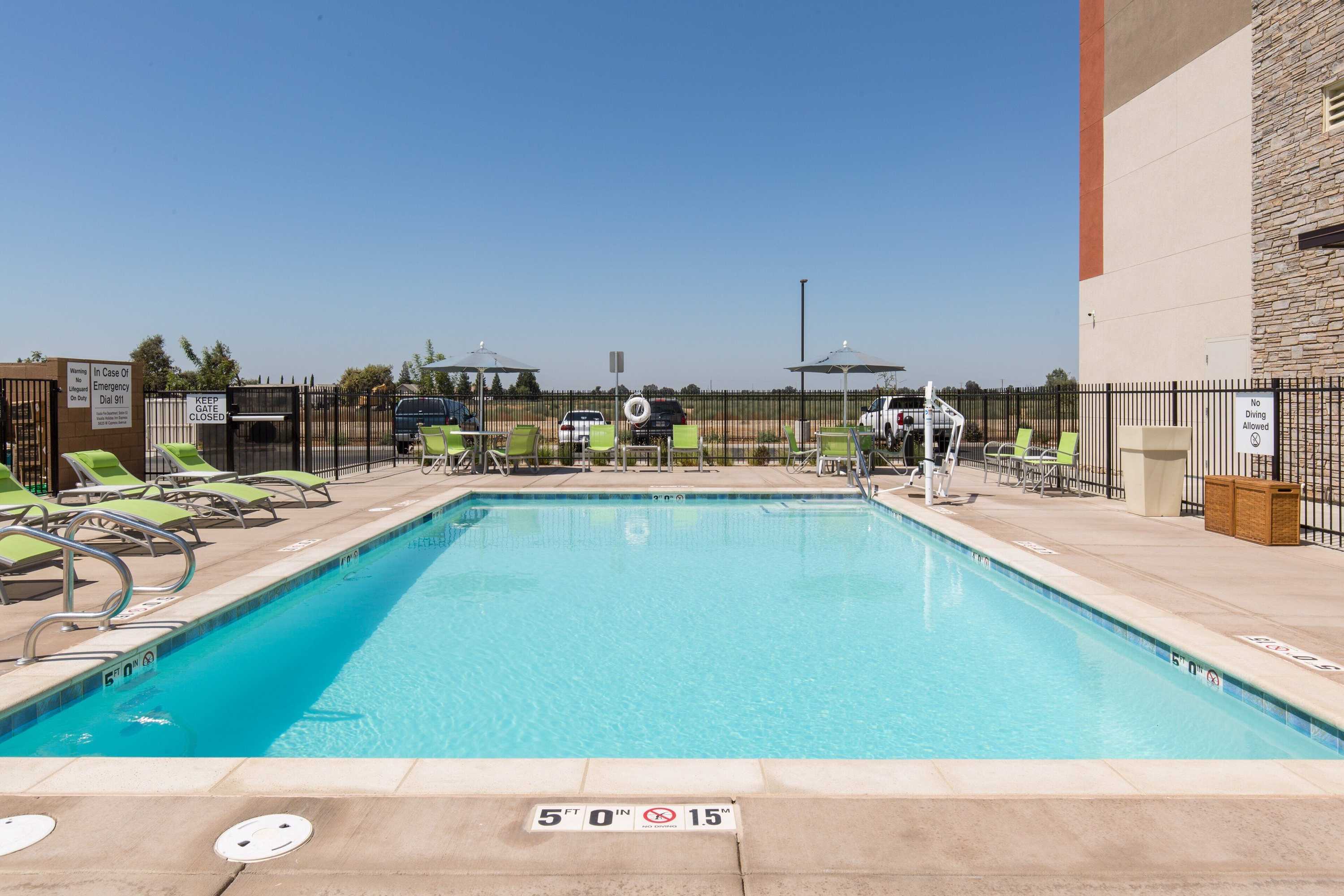 Gift card for Holiday Inn Express Visalia Sequoia Gateway Area by Ihg Gift card for Holiday Inn Express Visalia Sequoia Gateway Area by Ihg