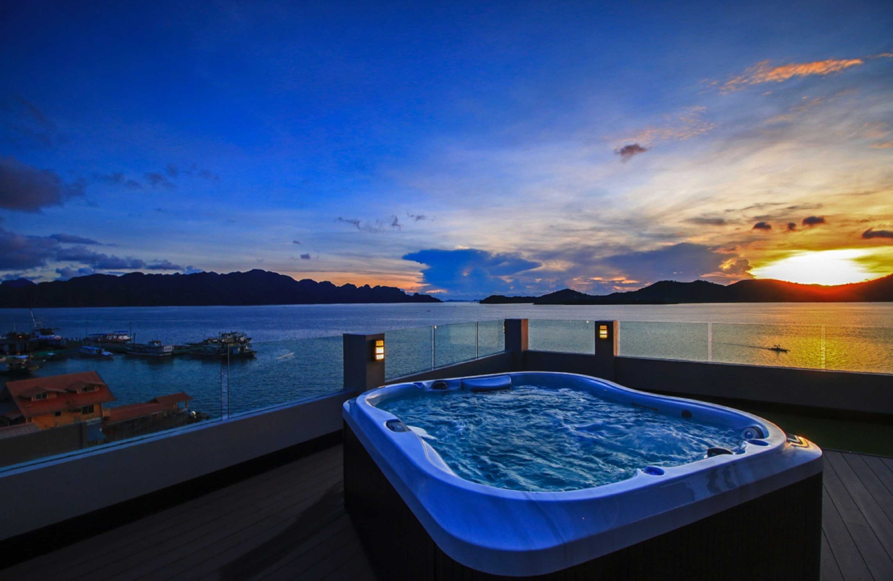 Gift card for Two Seasons Coron Bayside Hotel Gift card for Two Seasons Coron Bayside Hotel
