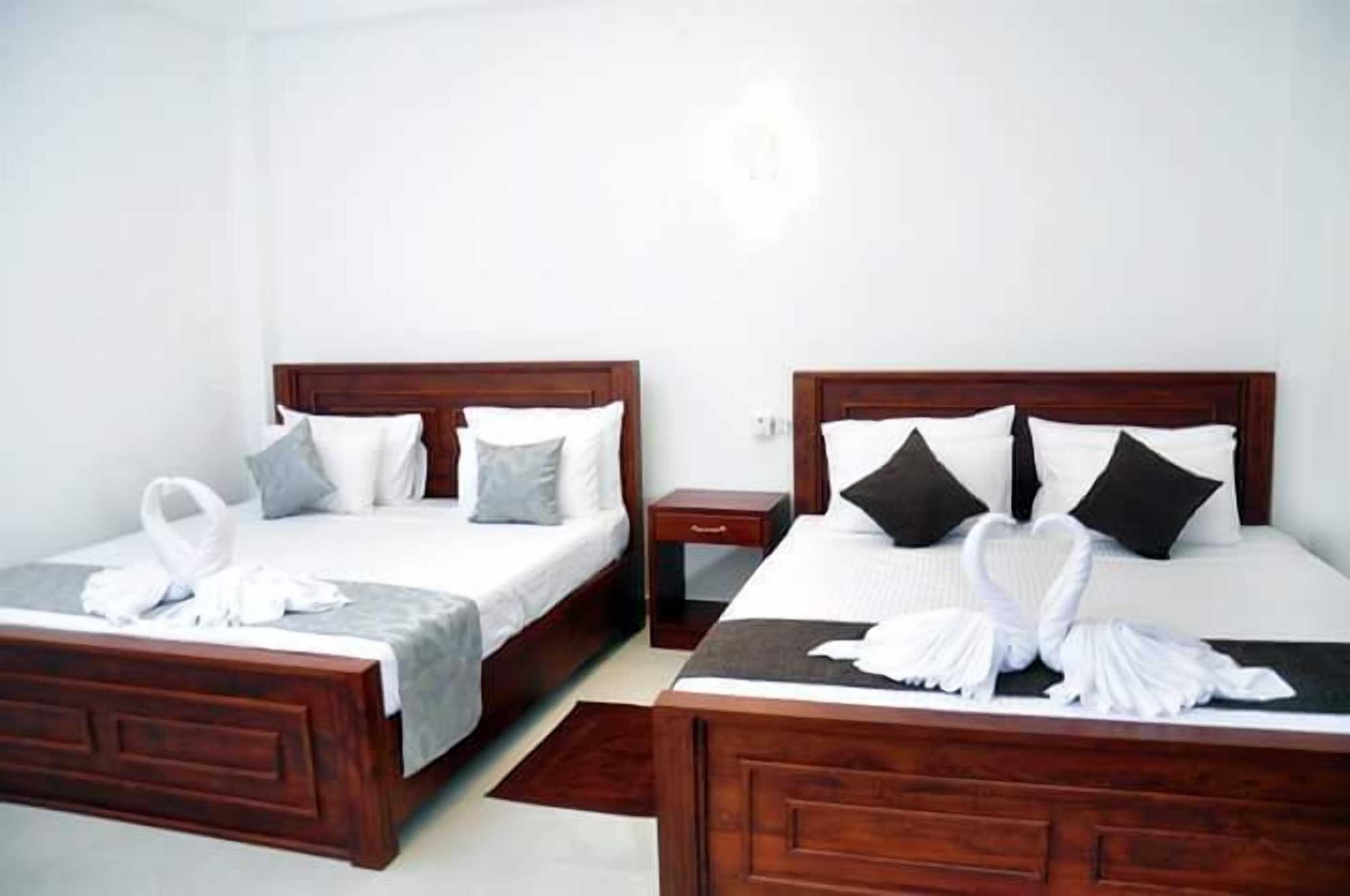 Gift card for Airport Grand Holiday Home