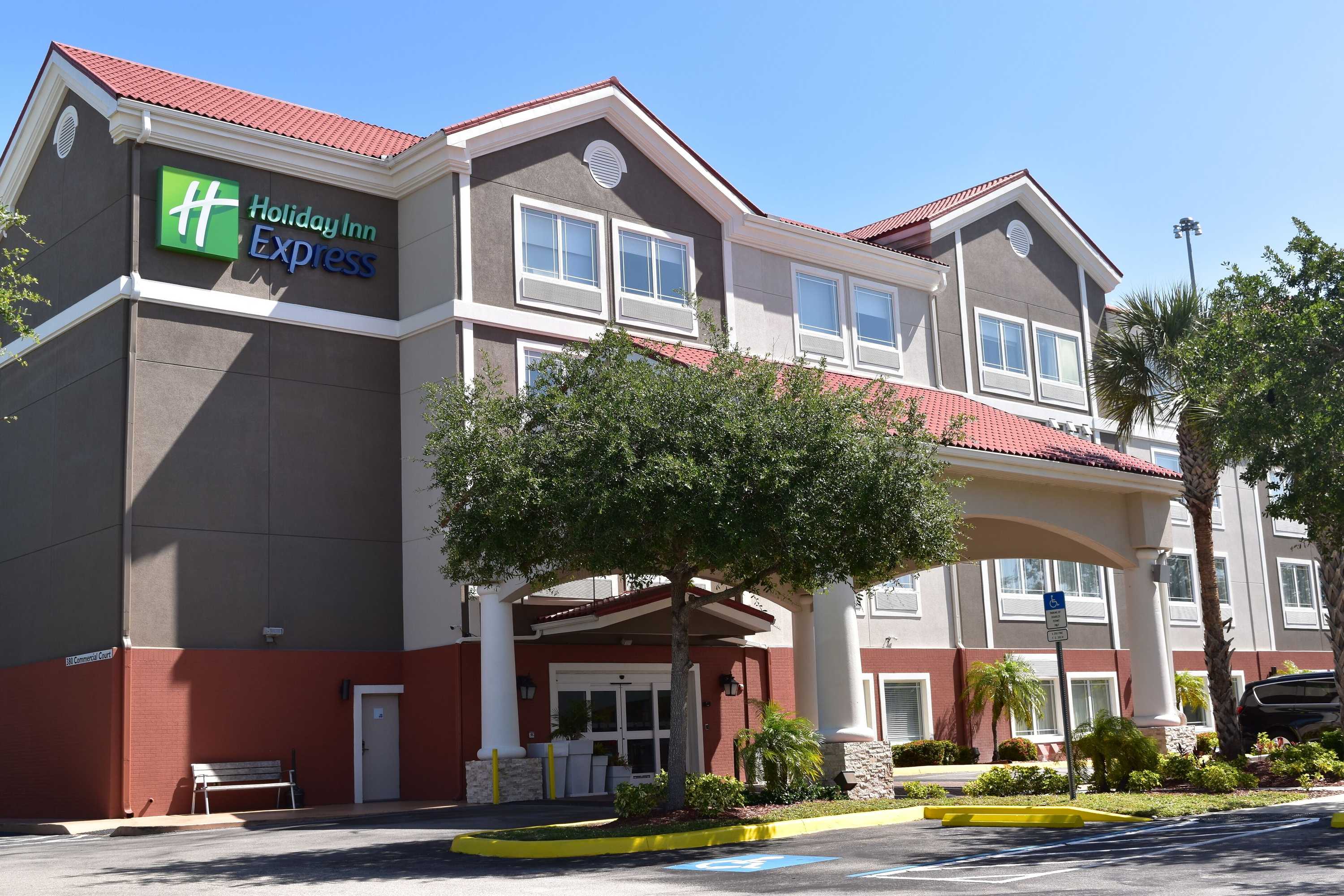 Gift card for Holiday Inn Express Venice by Ihg Gift card for Holiday Inn Express Venice by Ihg