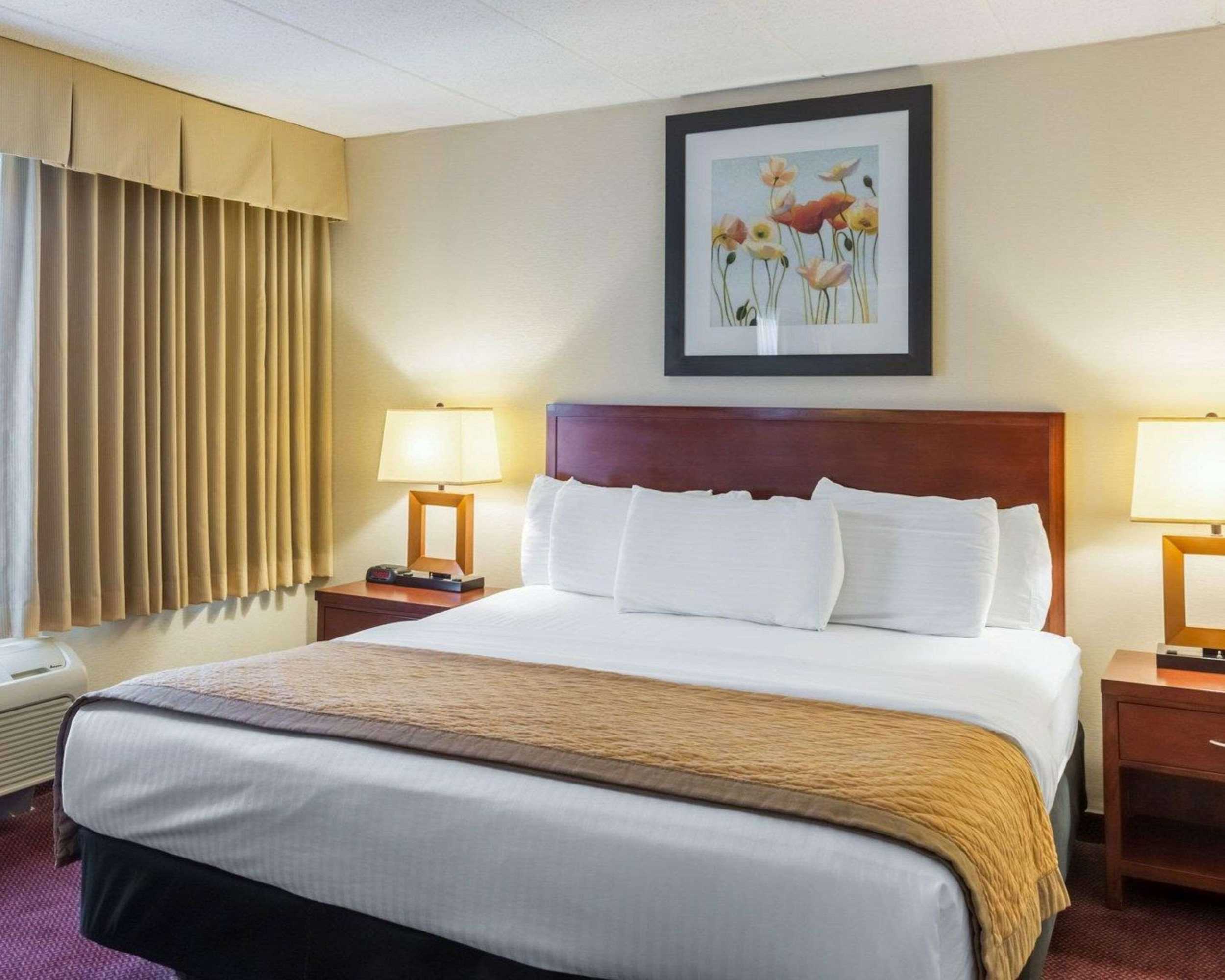 Gift card for Clarion Hotel Somerset - New Brunswick Gift card for Clarion Hotel Somerset - New Brunswick